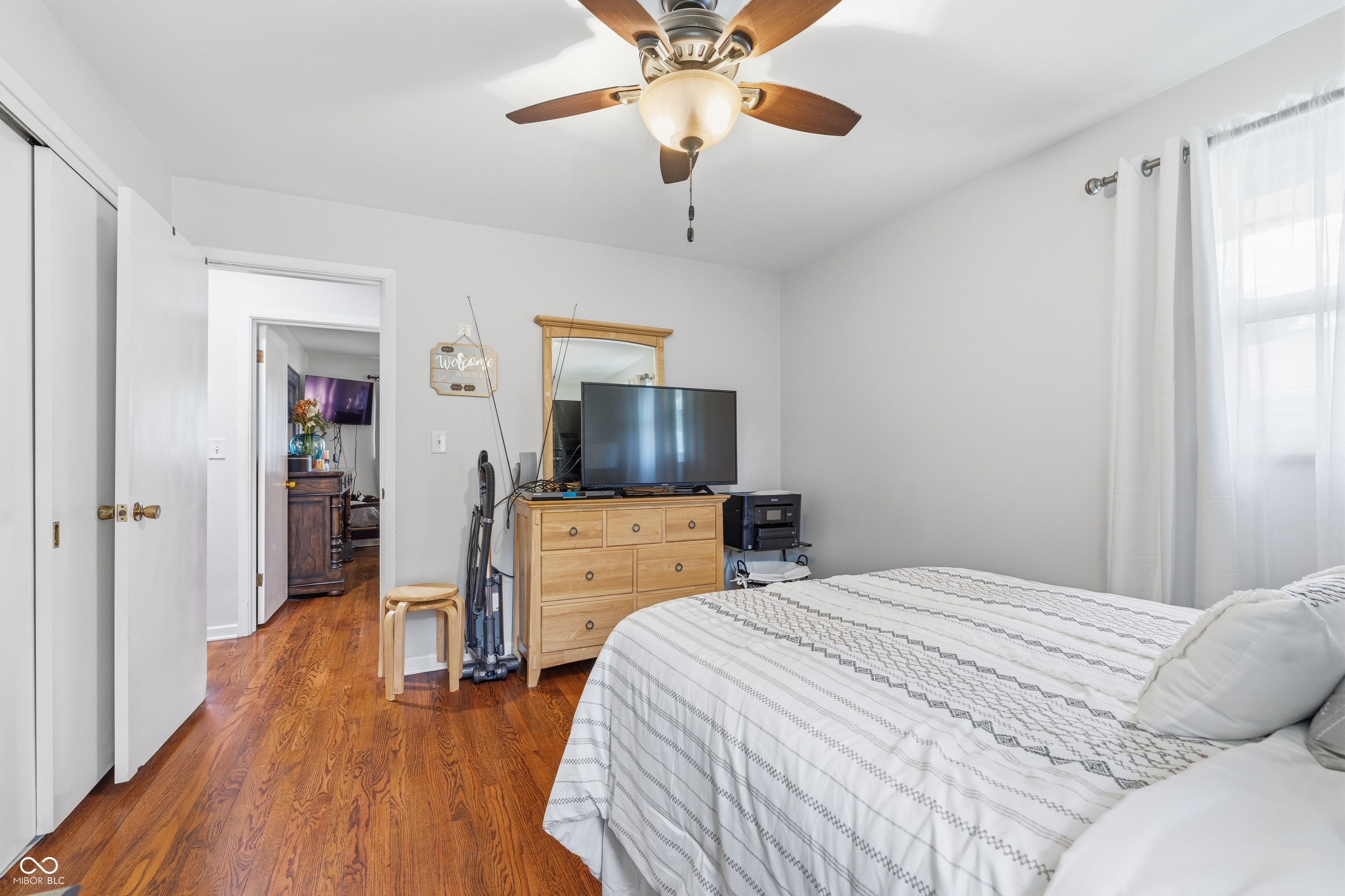 1303 Eustis