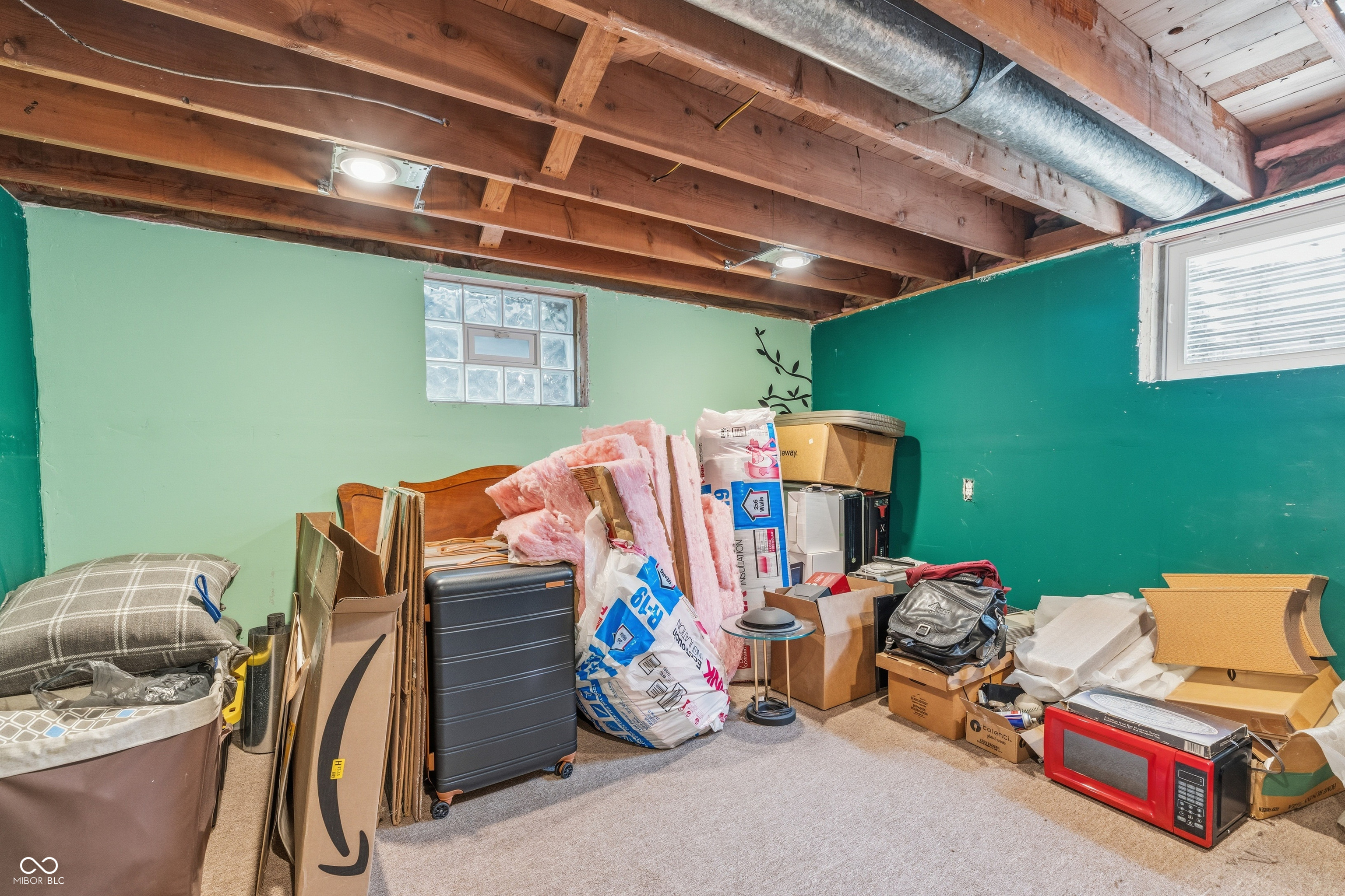 1303 Eustis
