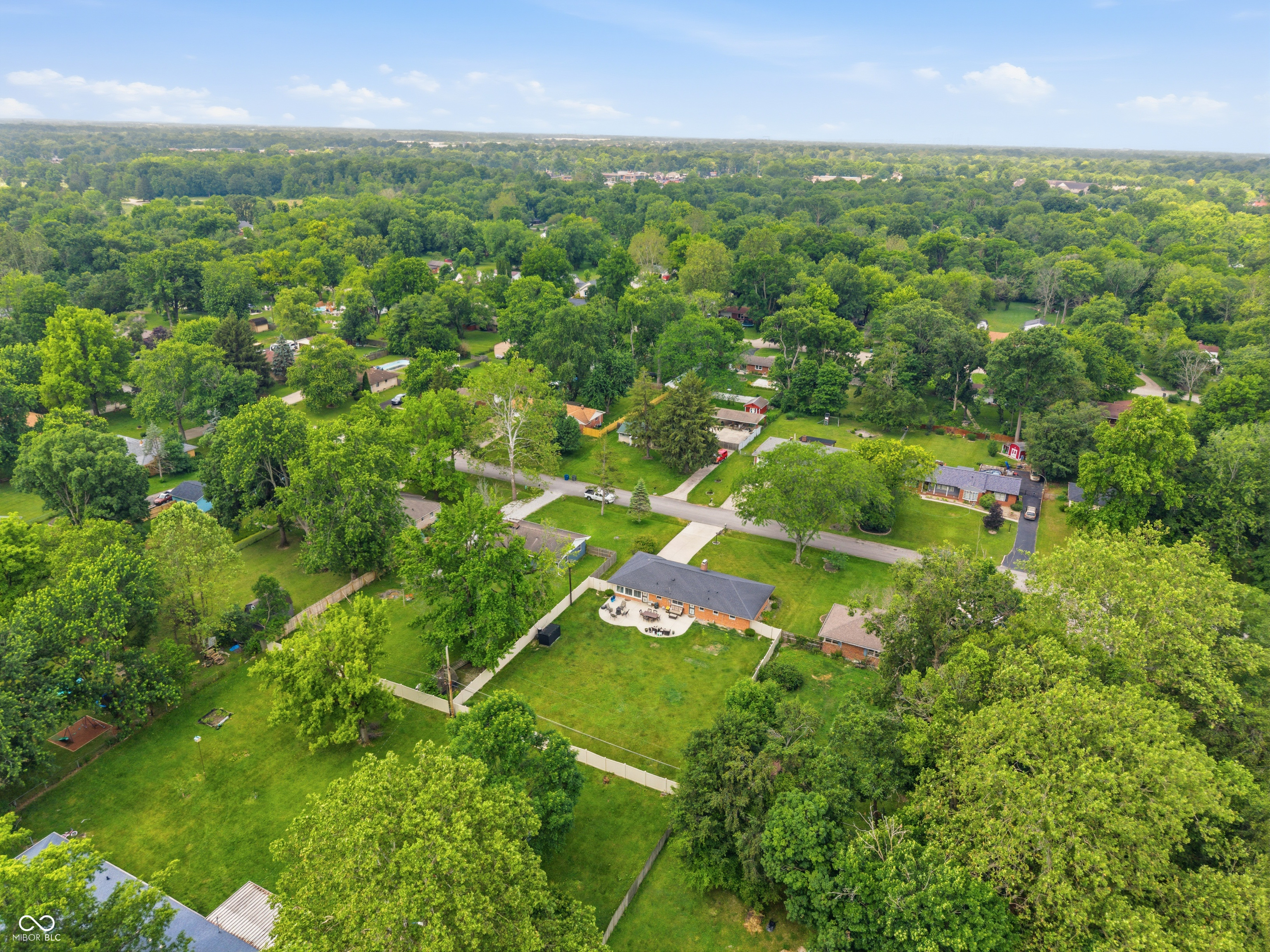 1303 Eustis