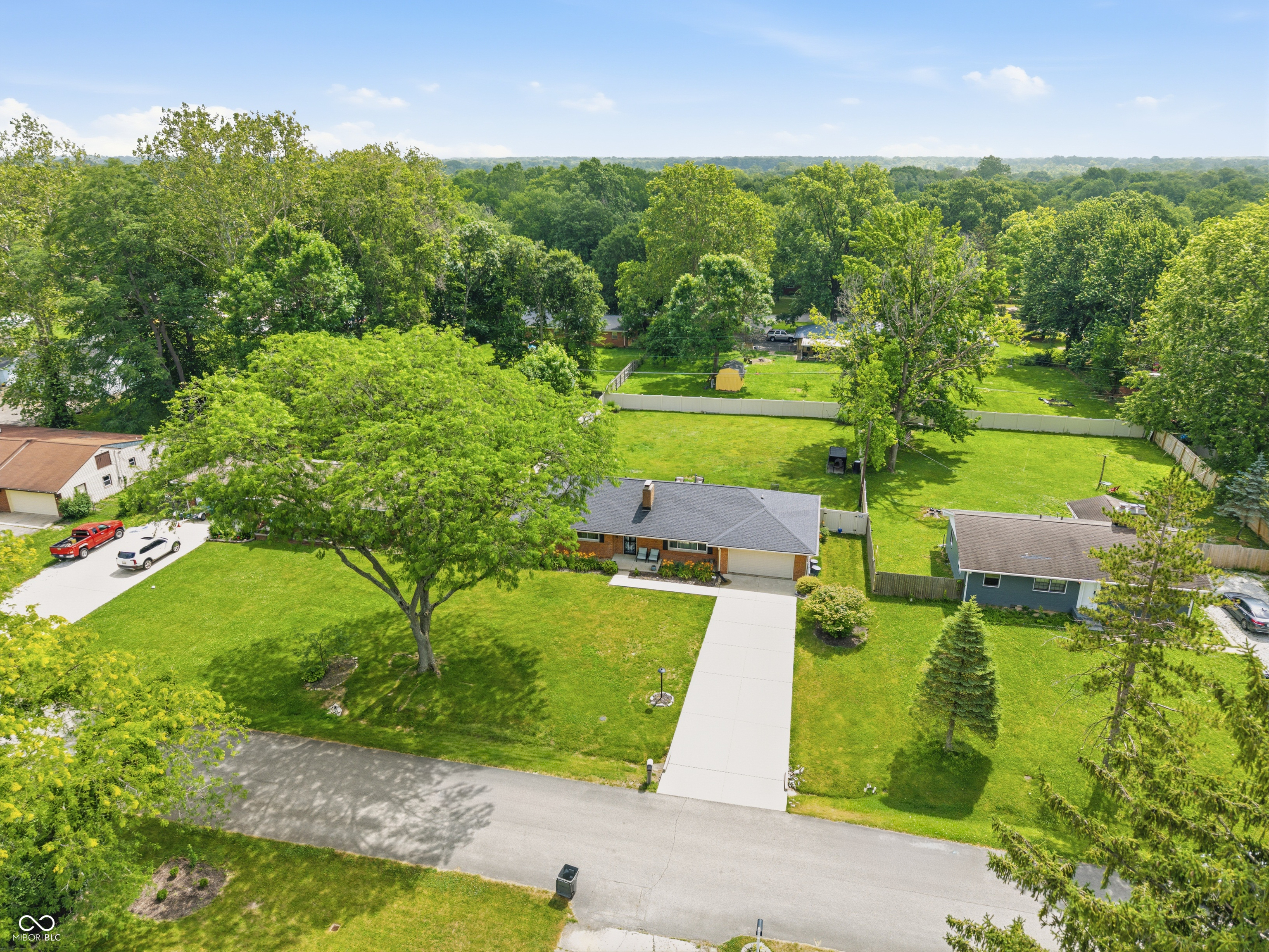 1303 Eustis