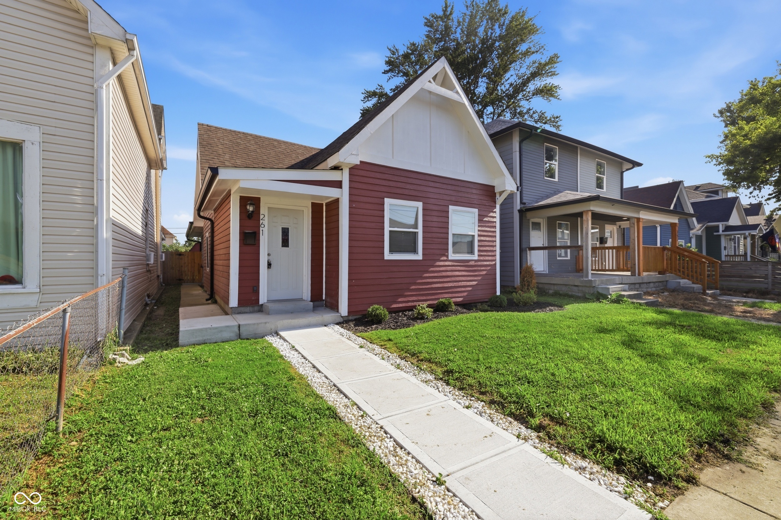 261 E Minnesota Street