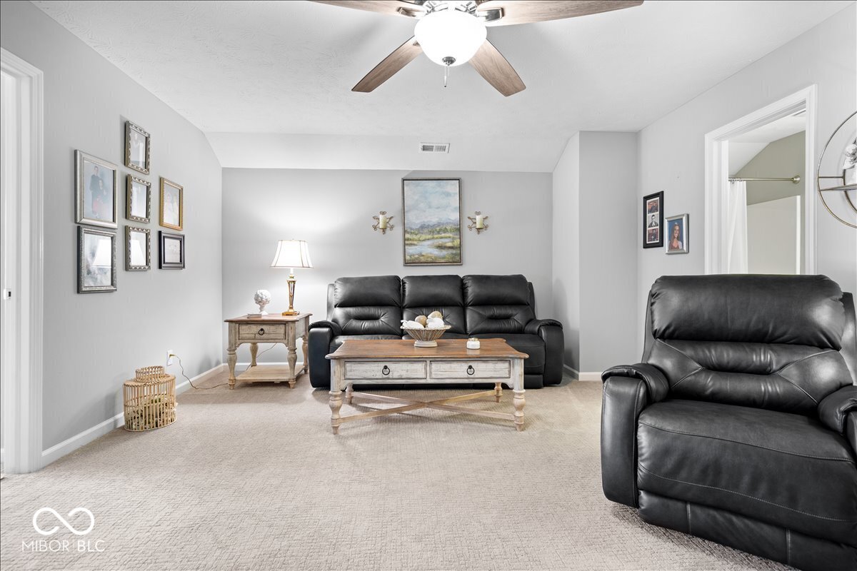 6048 Rockdell Drive
