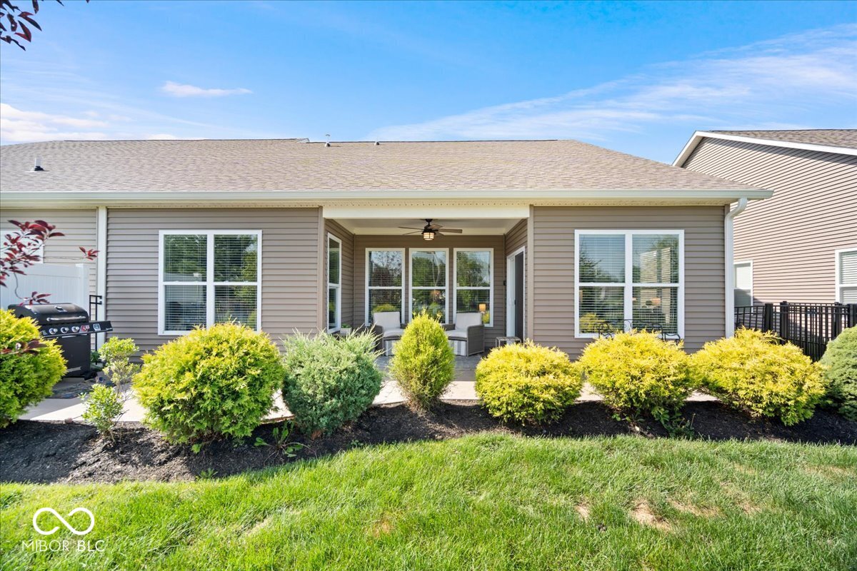 6048 Rockdell Drive