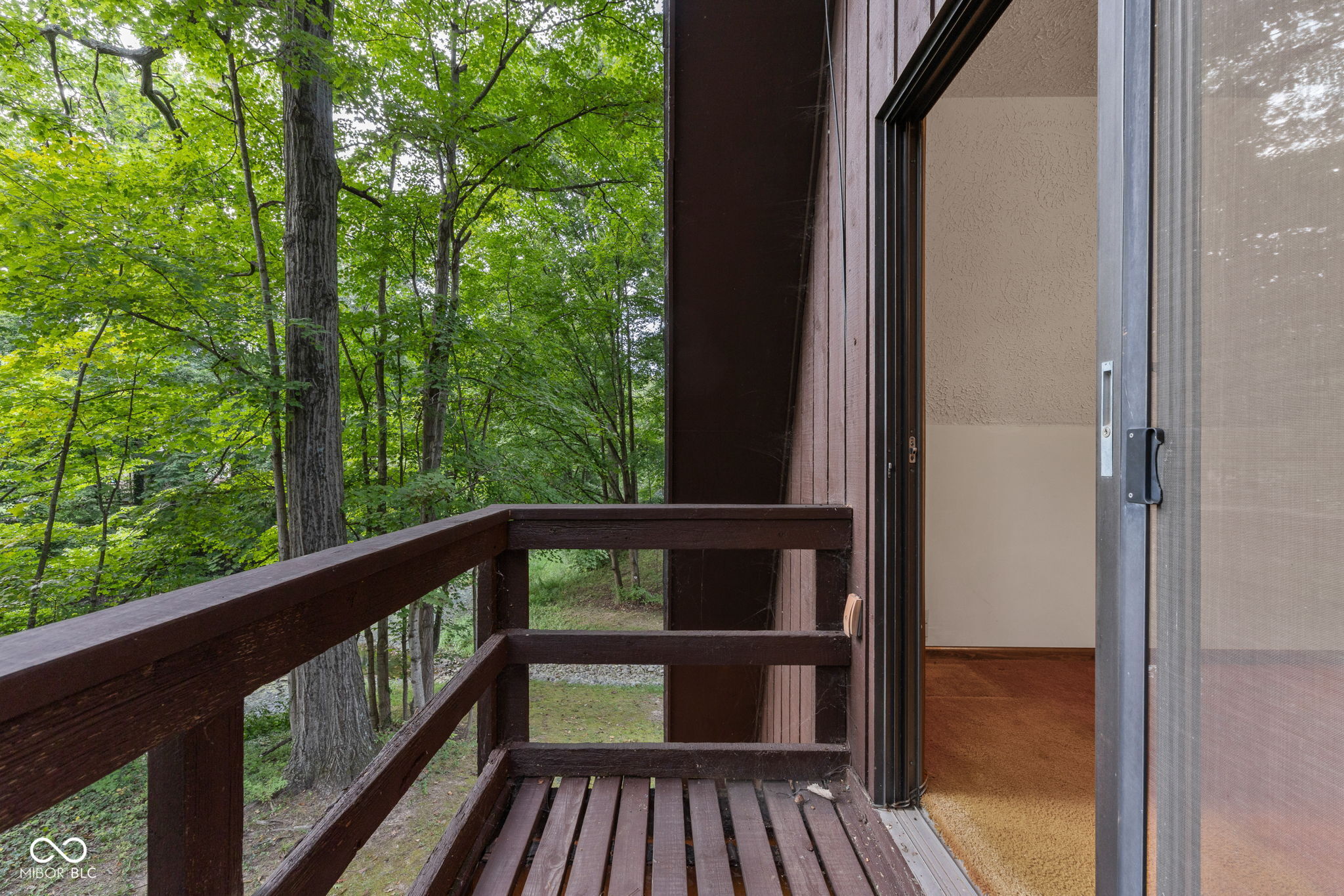 32 Al Mar Court