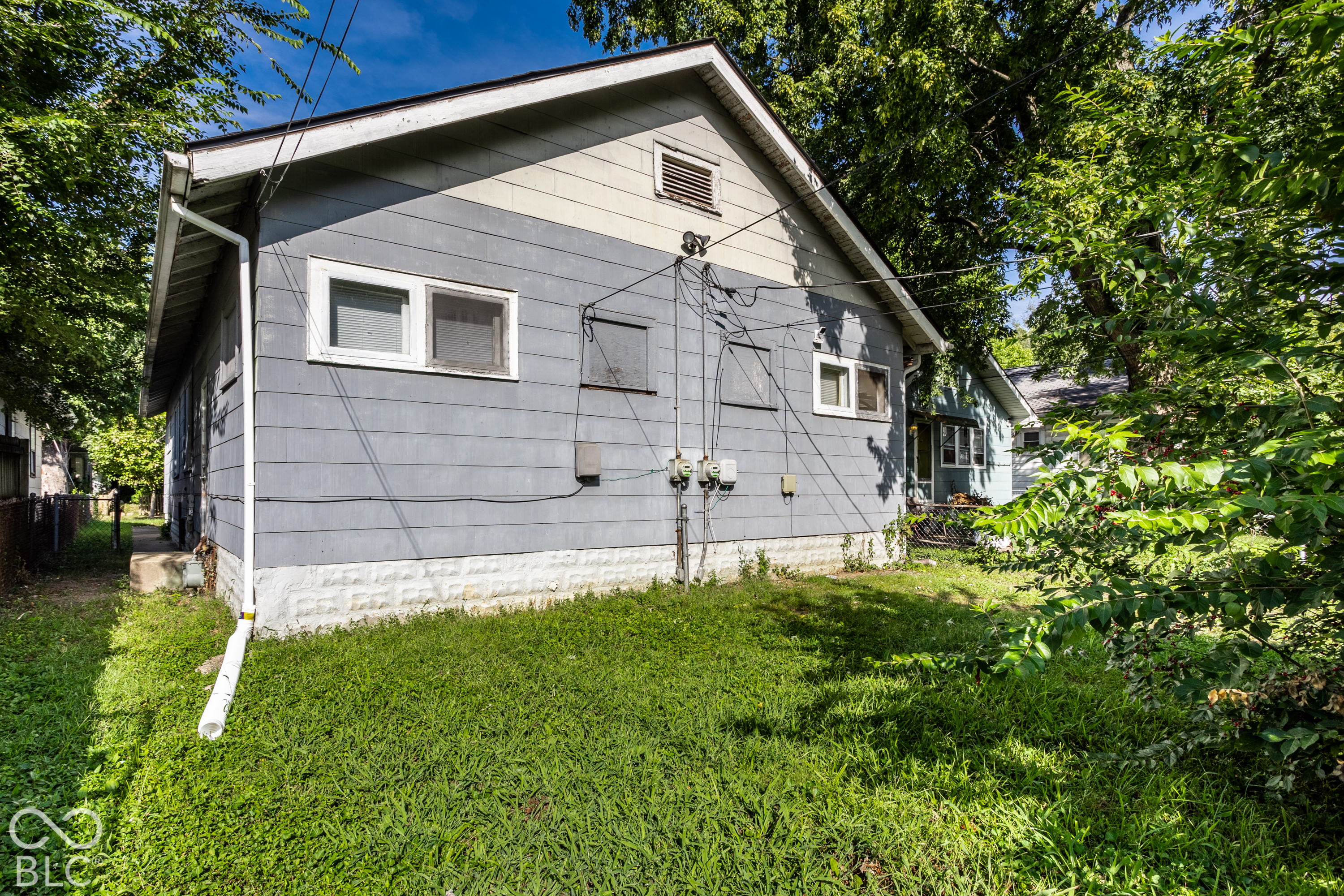 609 N Denny Street