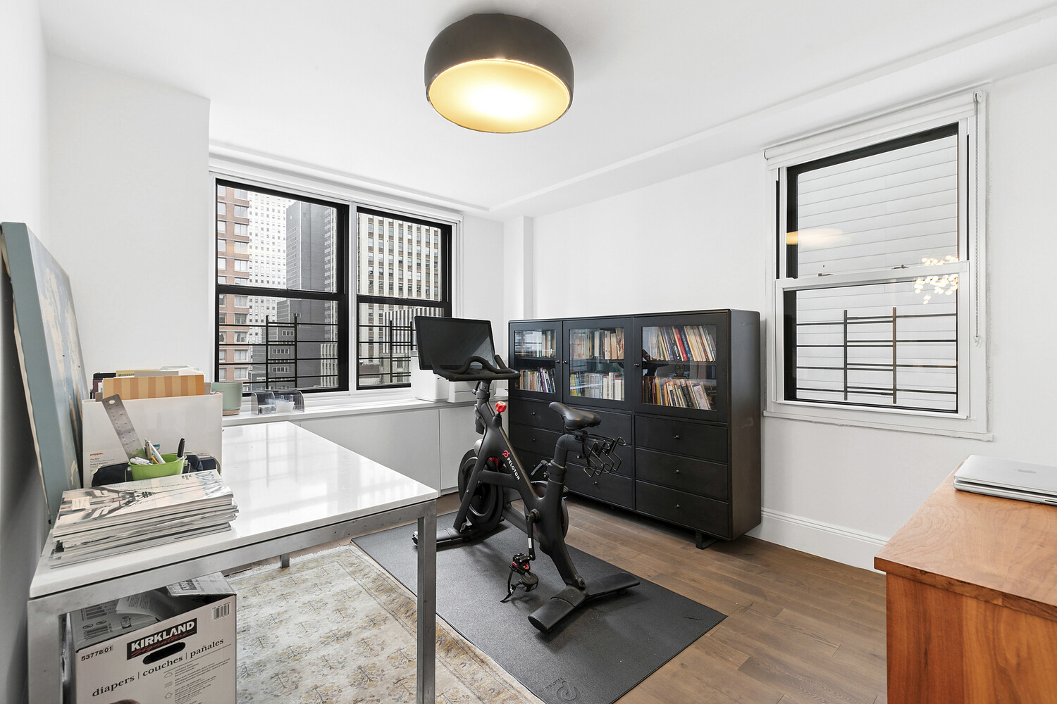 305 E 40TH Street 20CD