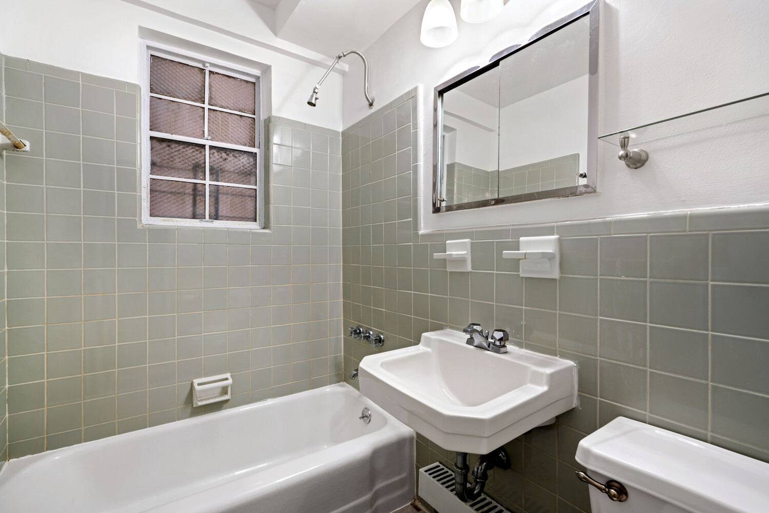 347 E 53RD Street 7D