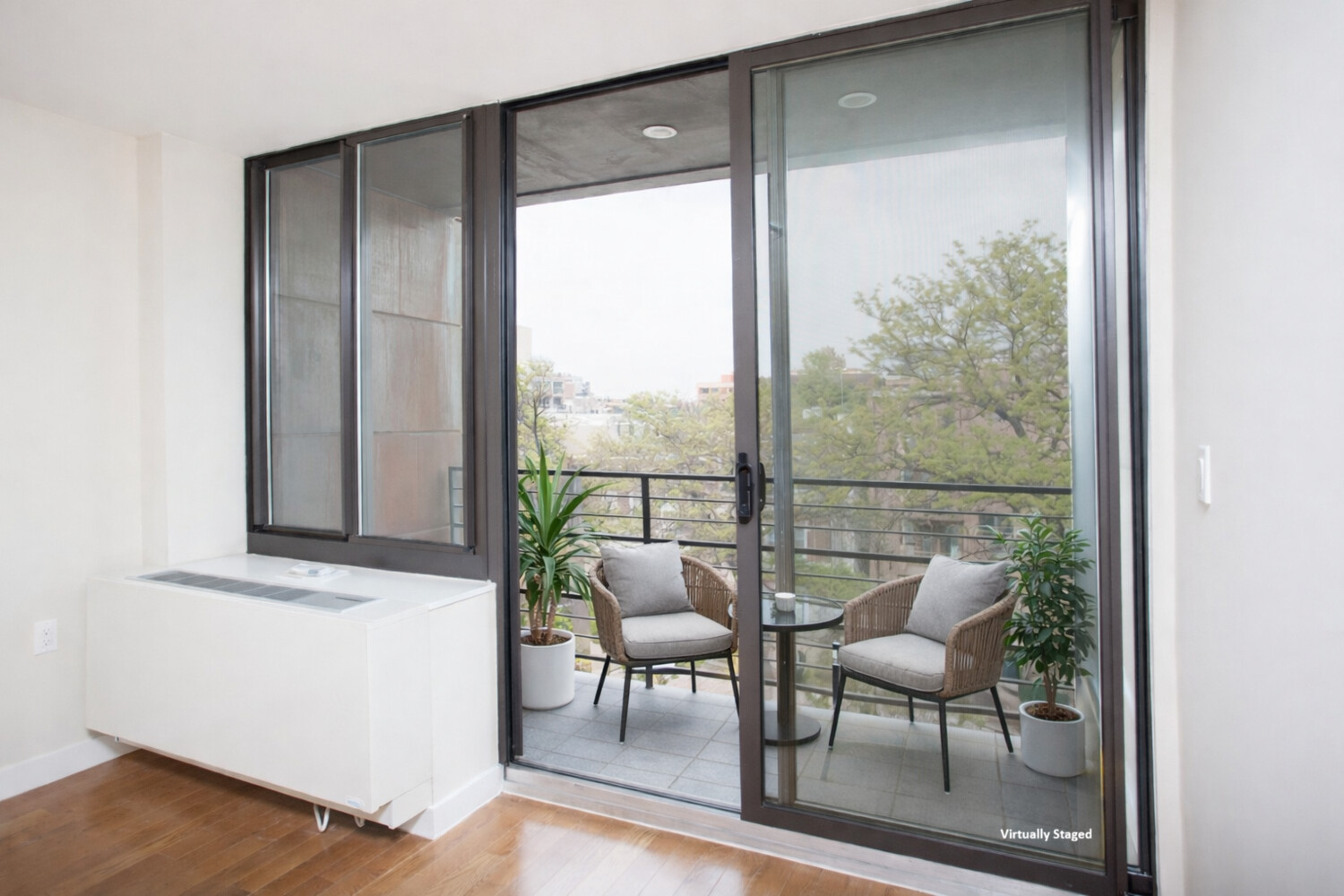 29-14 NEWTOWN Avenue 4F