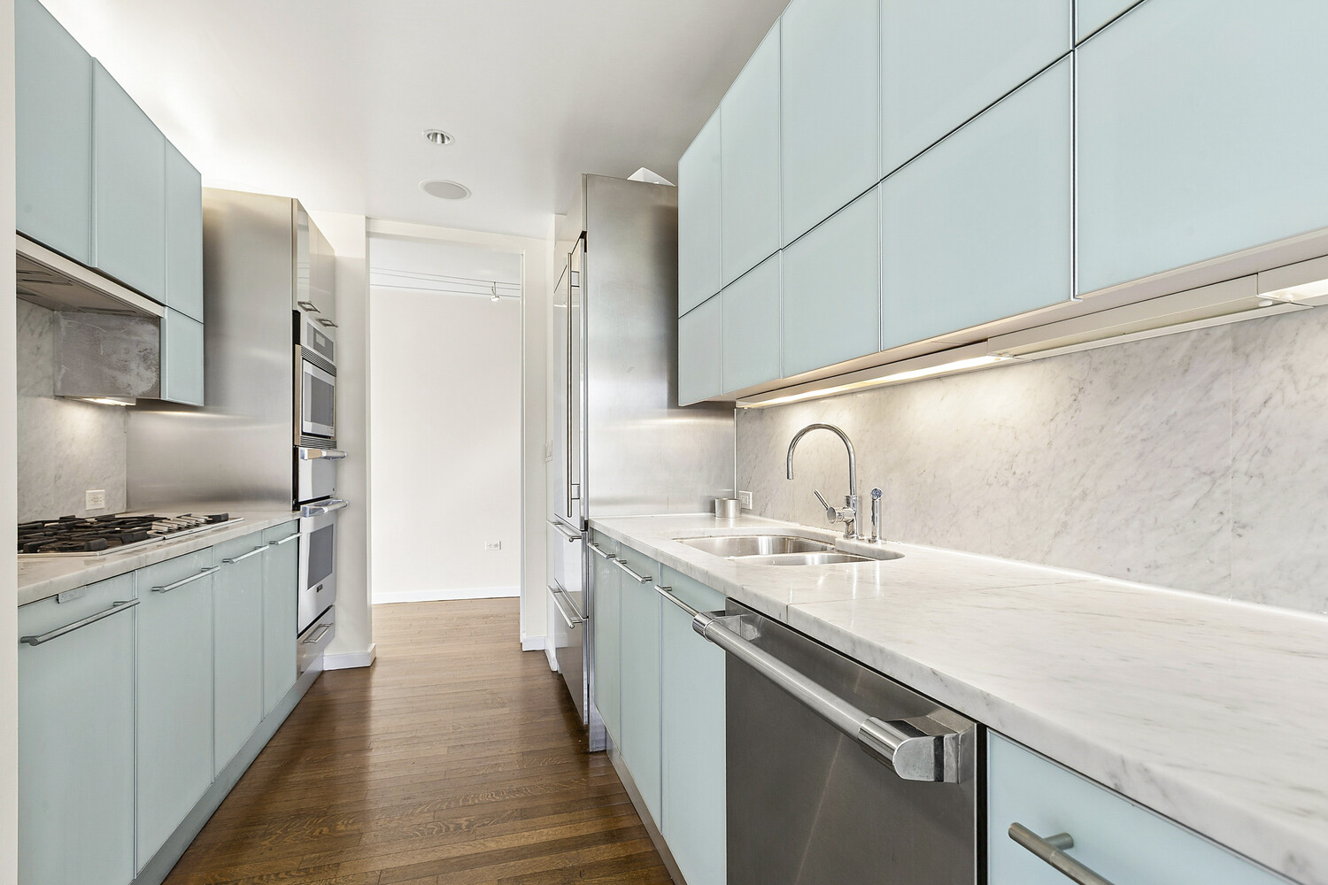 310 E 53RD Street 8C