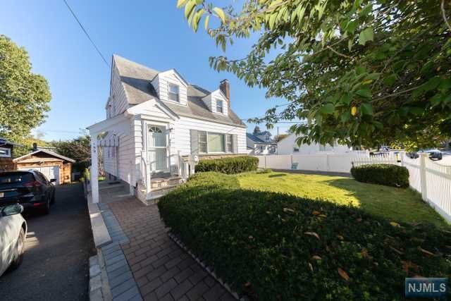 159 Ridge Avenue 2