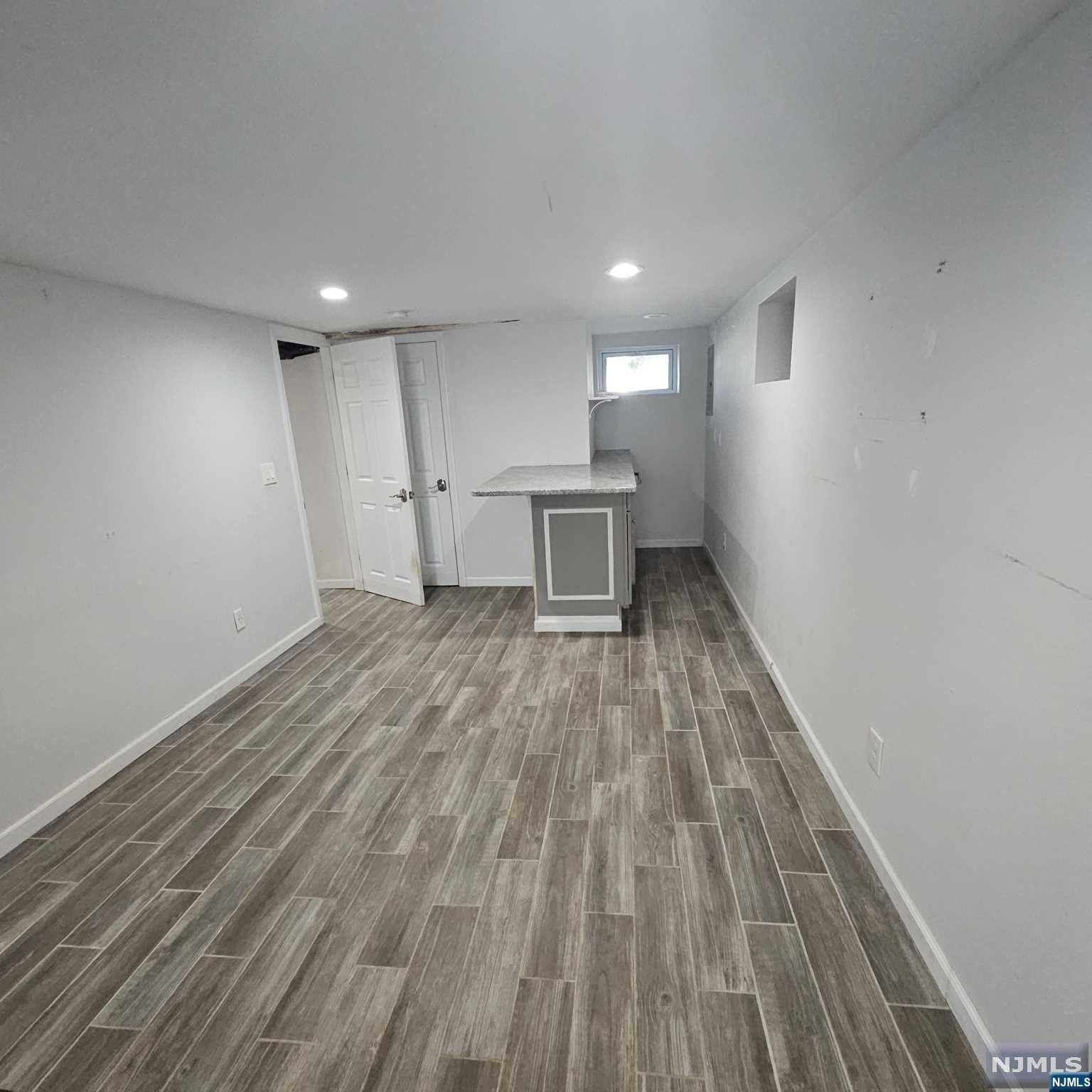 15 E Passaic Avenue