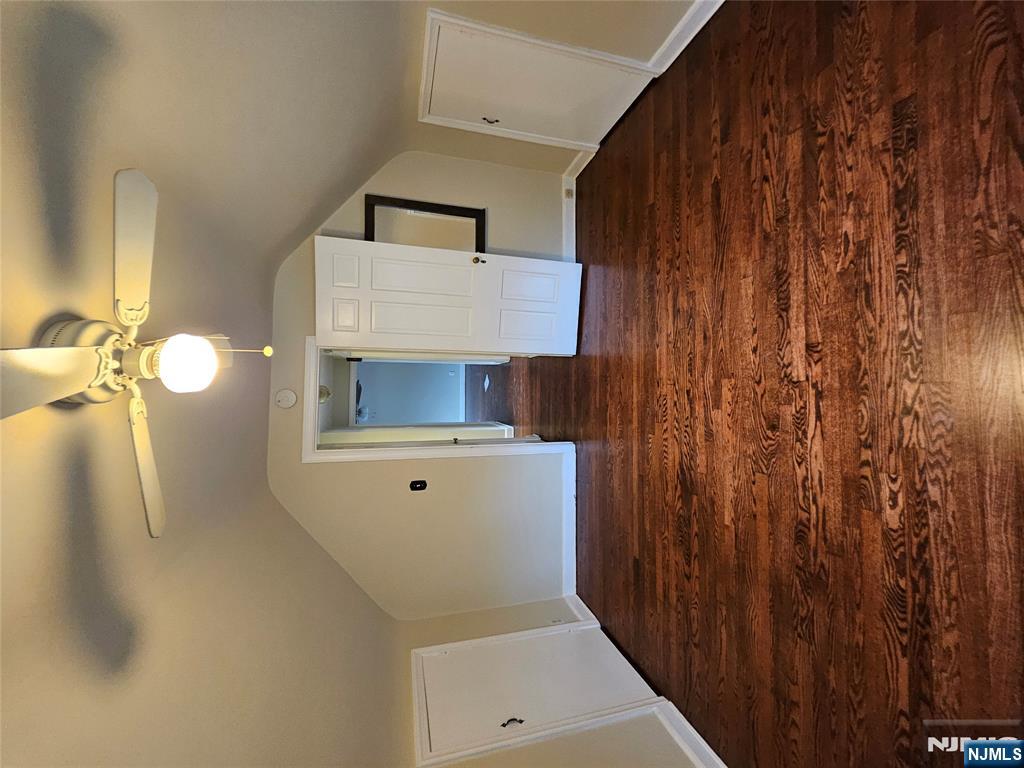 159 Ridge Avenue 2