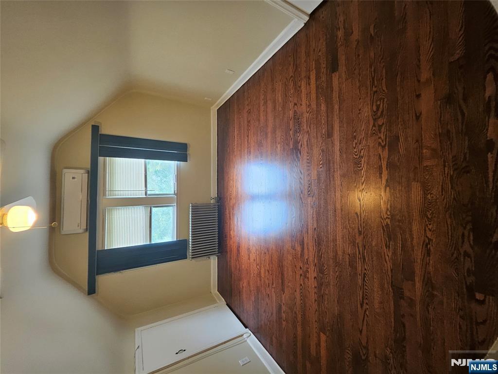 159 Ridge Avenue 2