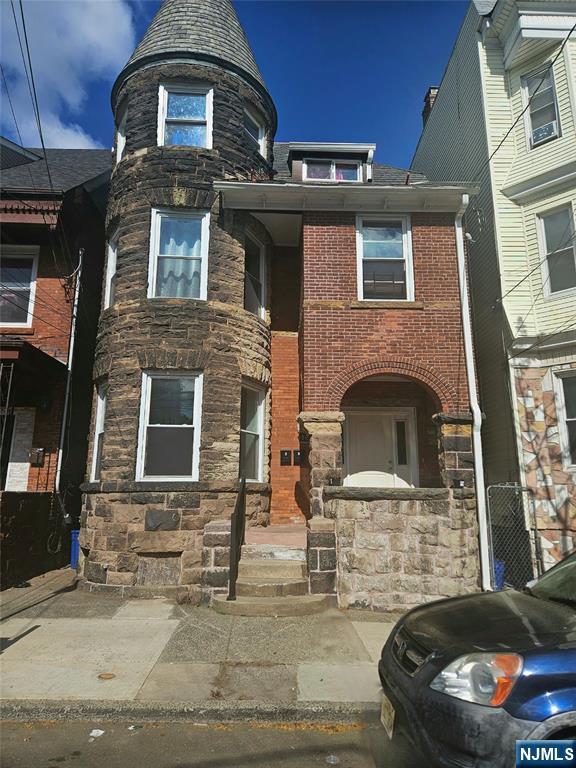 167 9th Street