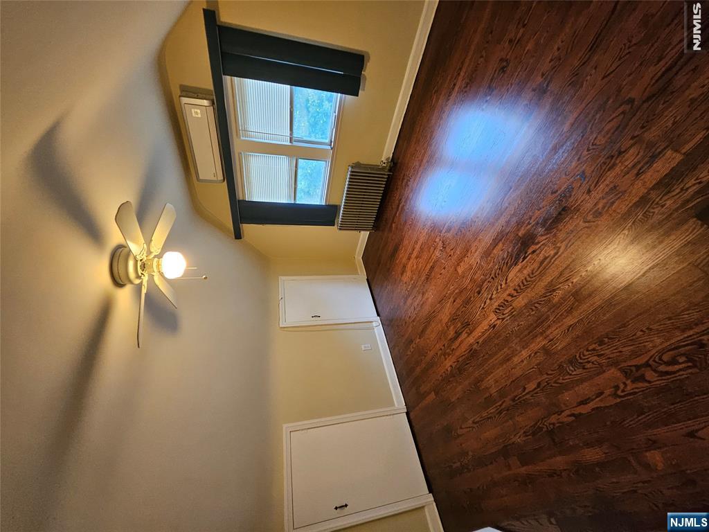 159 Ridge Avenue 2