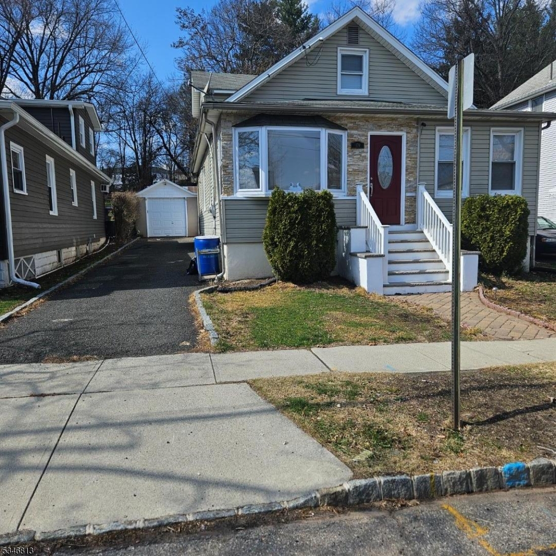 170 Ridge Ave