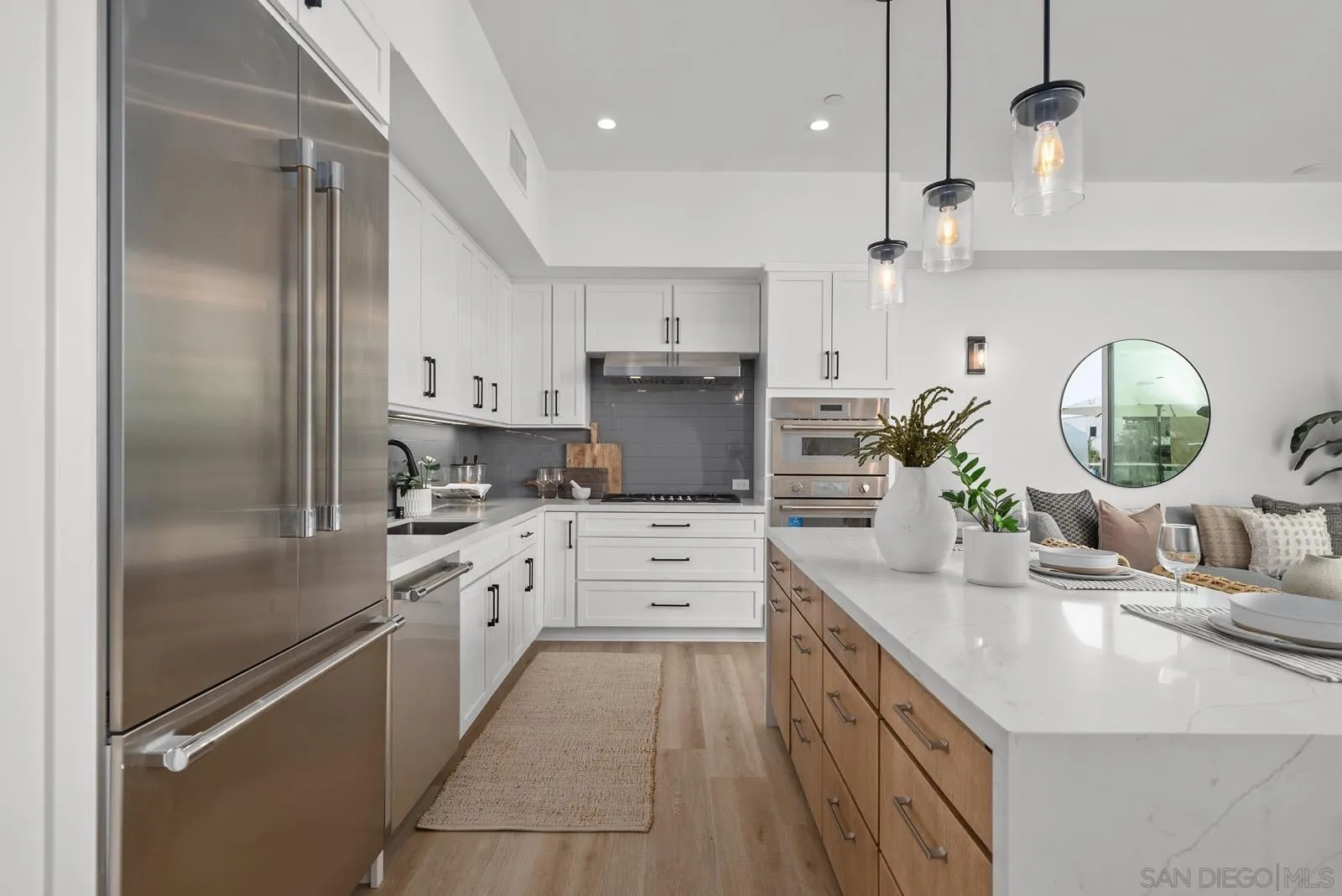 2648 State St Unit: E