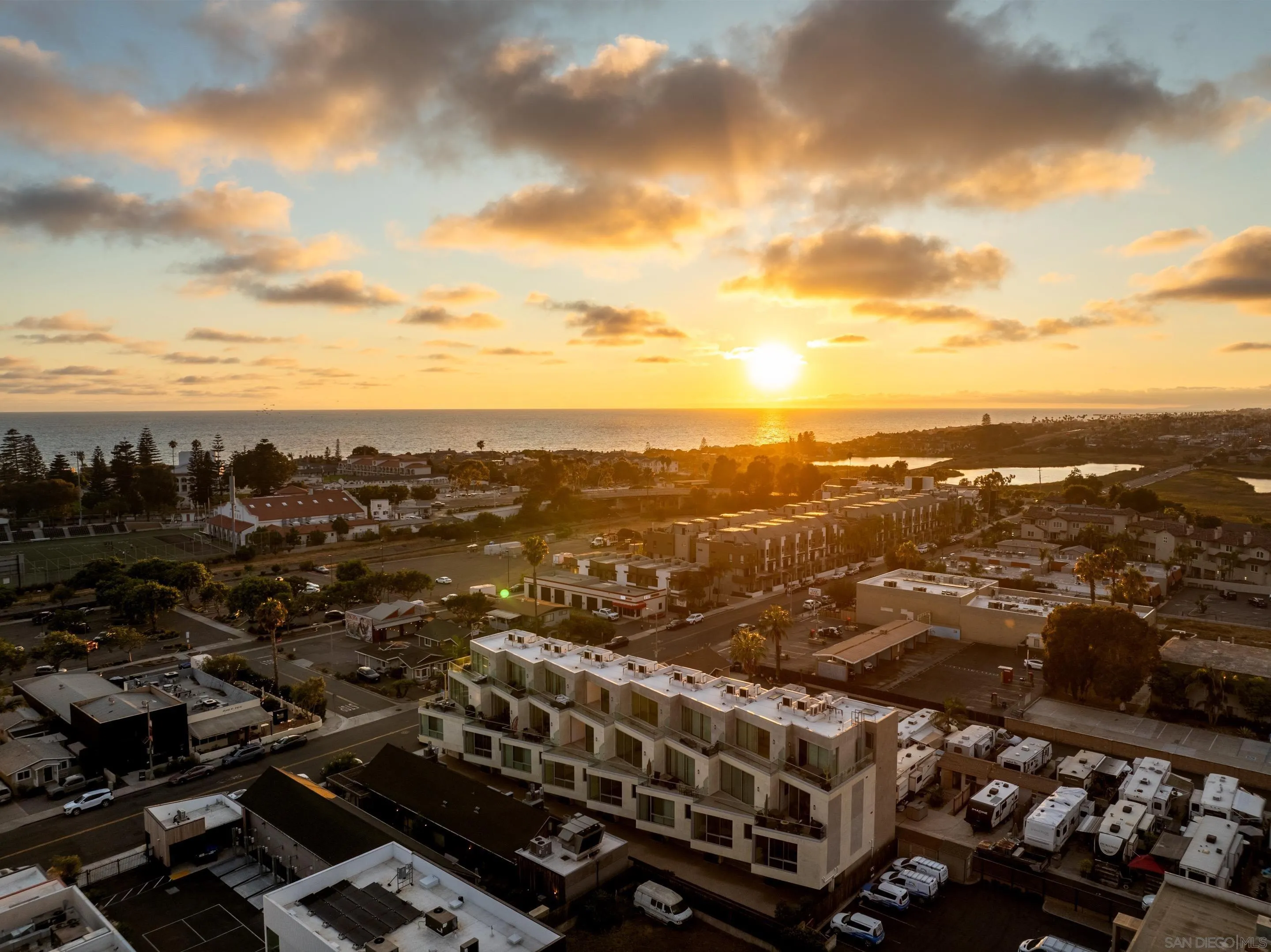 2648 State Street, Unit E