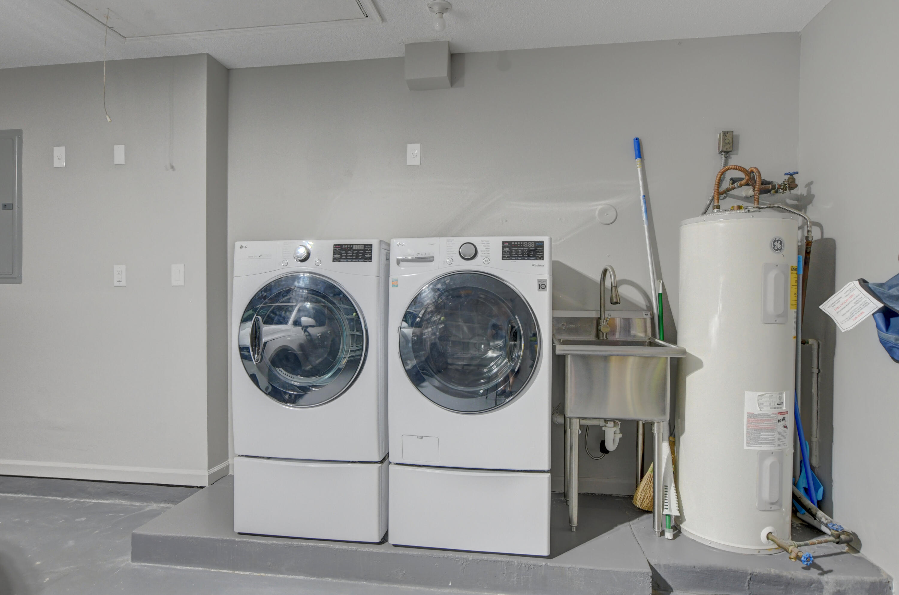 3791 Candlewood Court