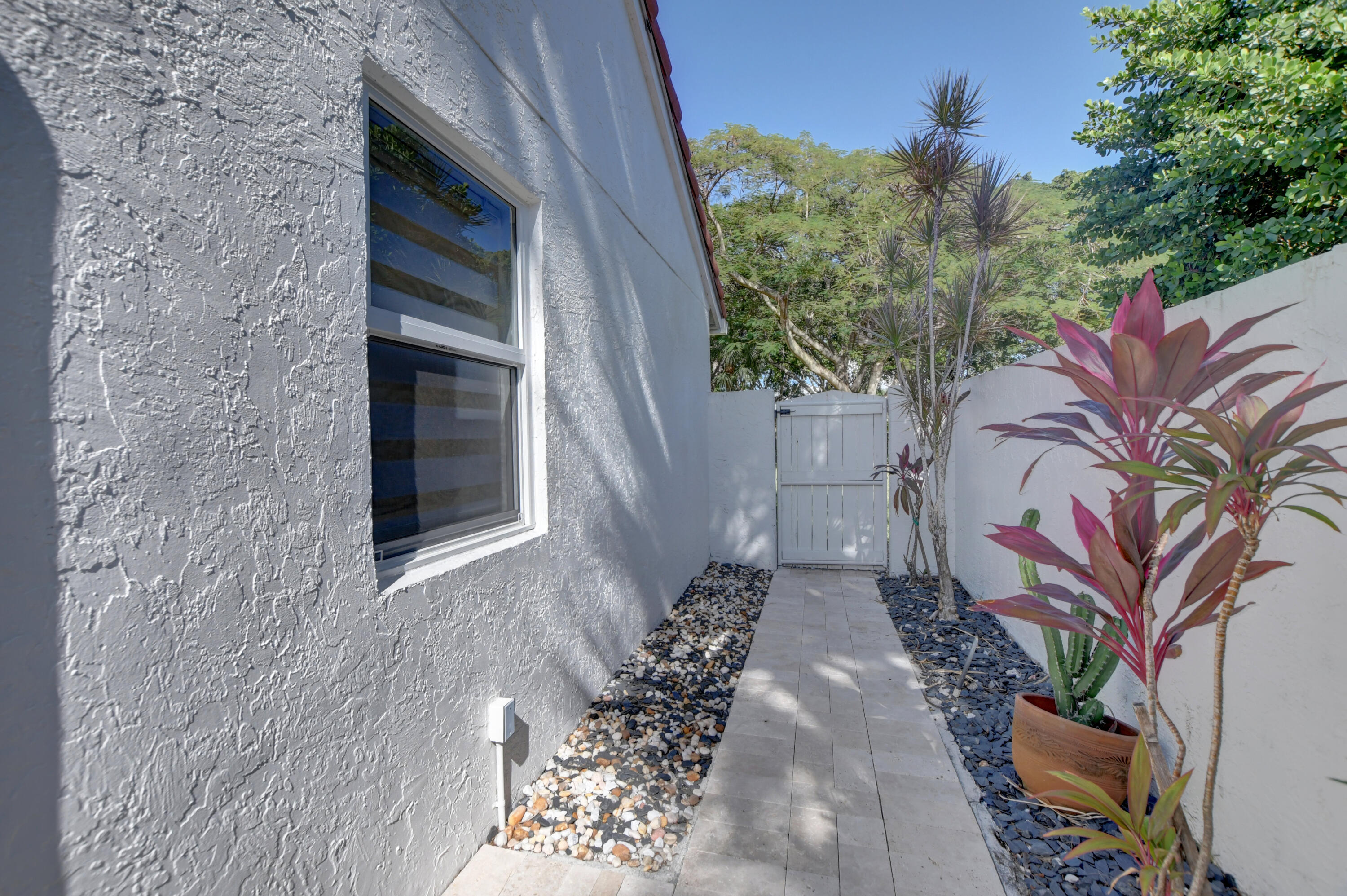 3791 Candlewood Court