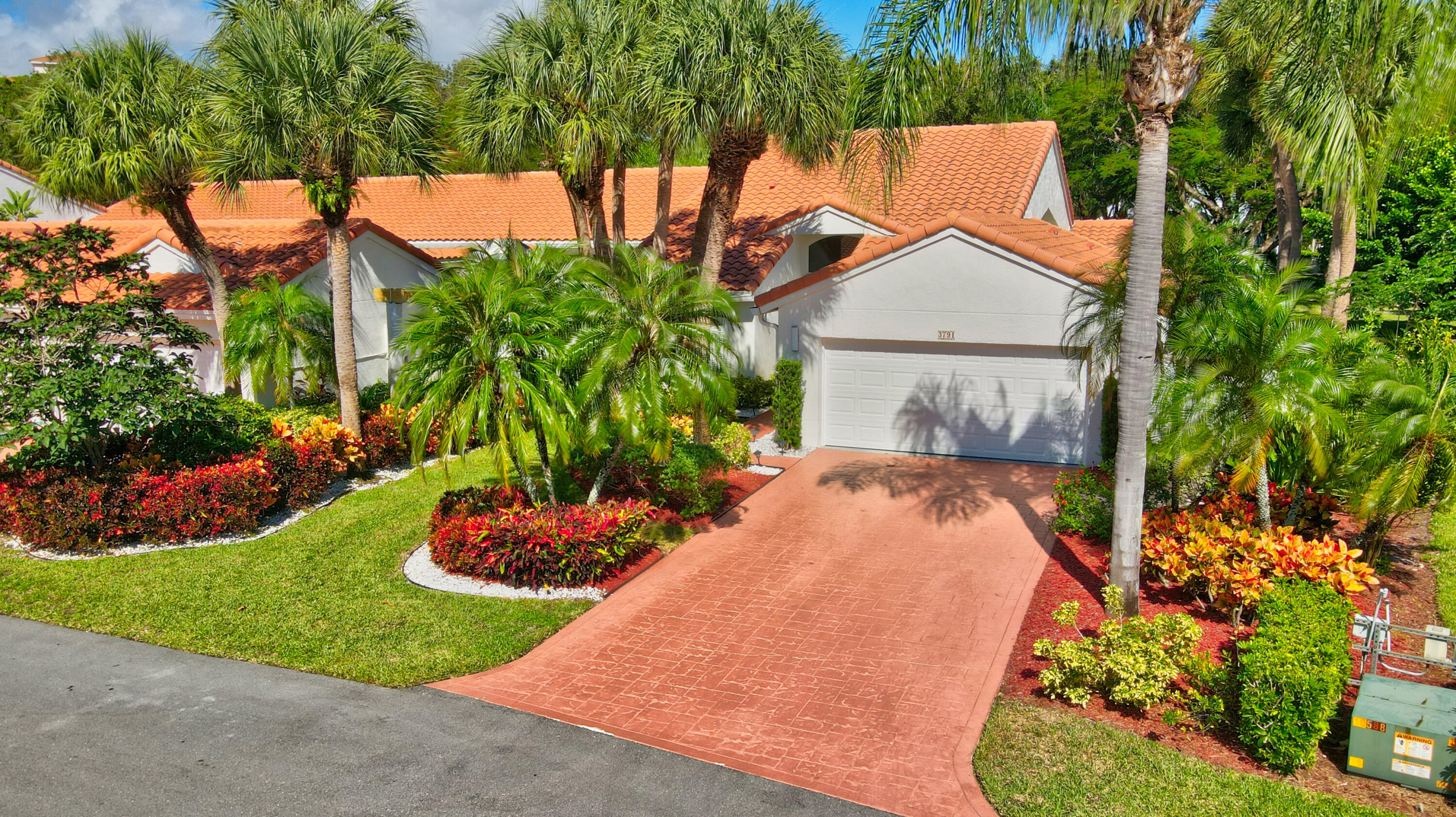 3791 Candlewood Court