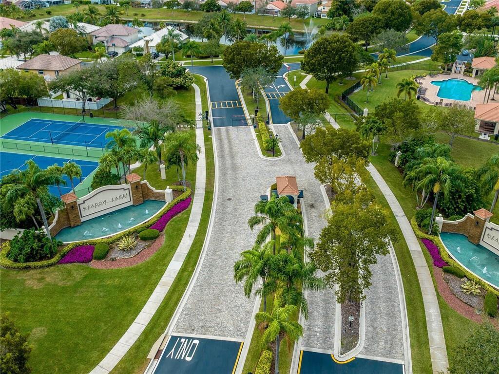 10257 Breezeway Place