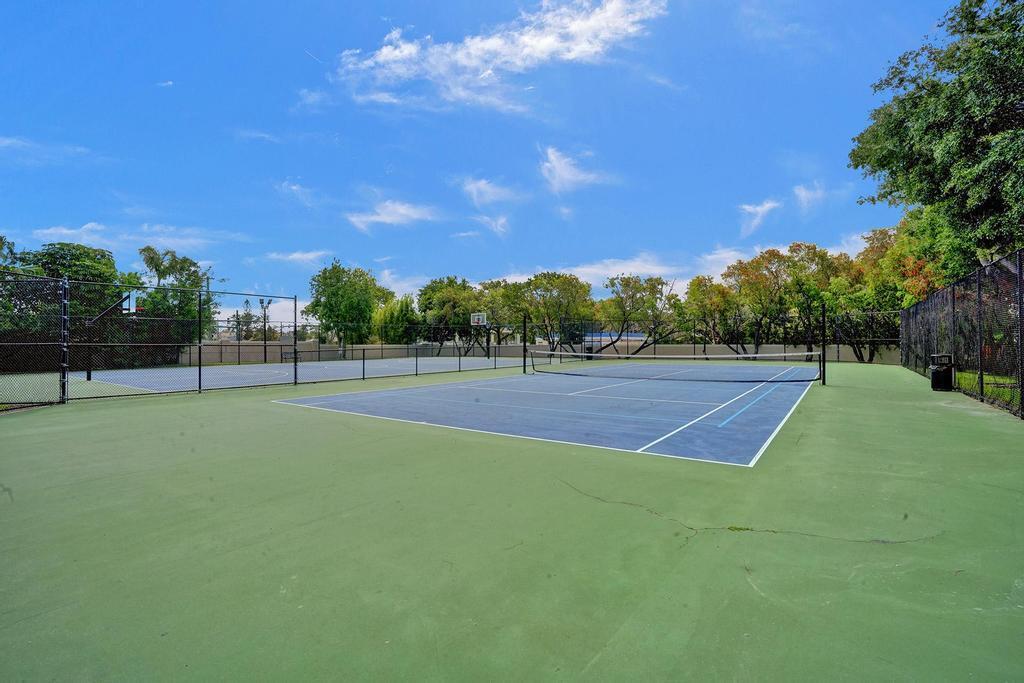 10257 Breezeway Place