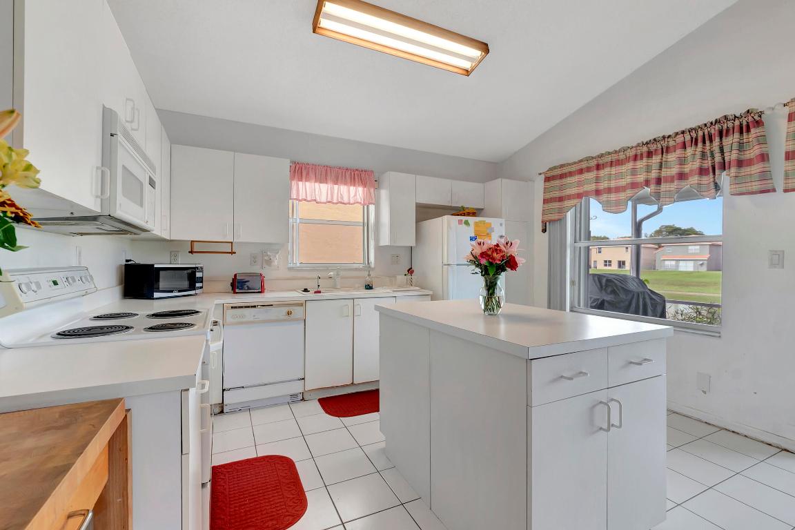 10257 Breezeway Place