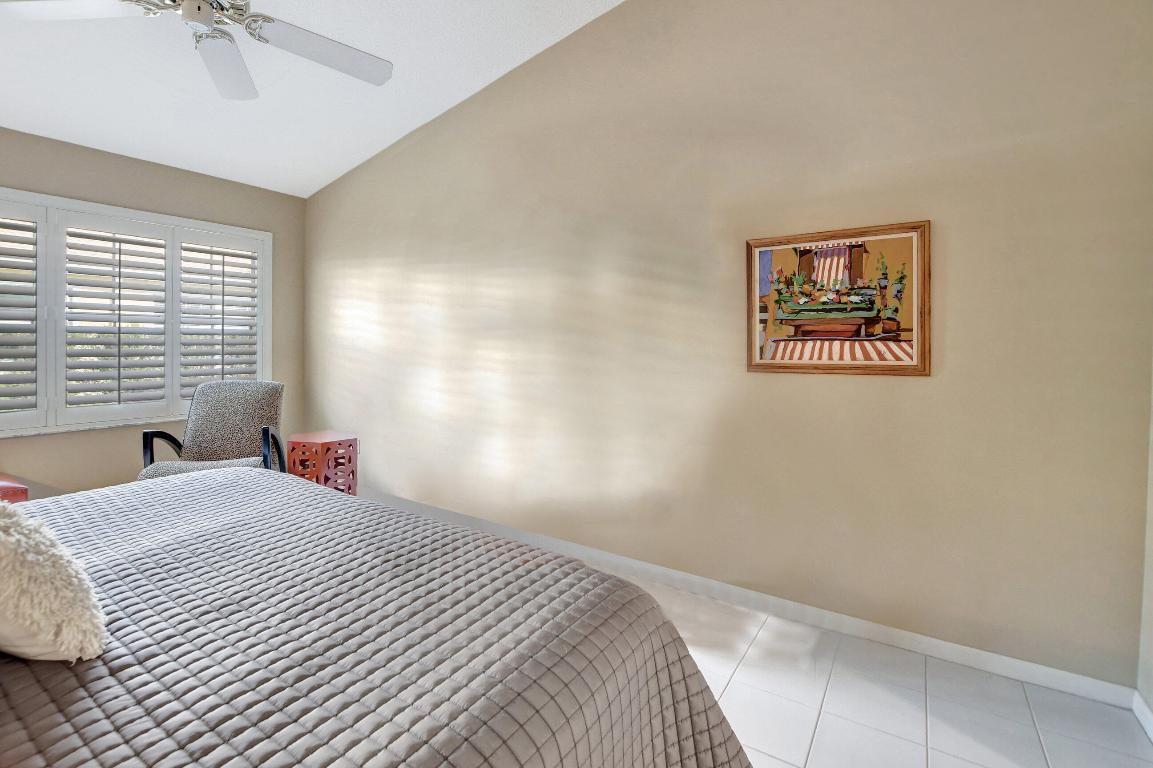 17311 Boca Club Boulevard Unit: 4