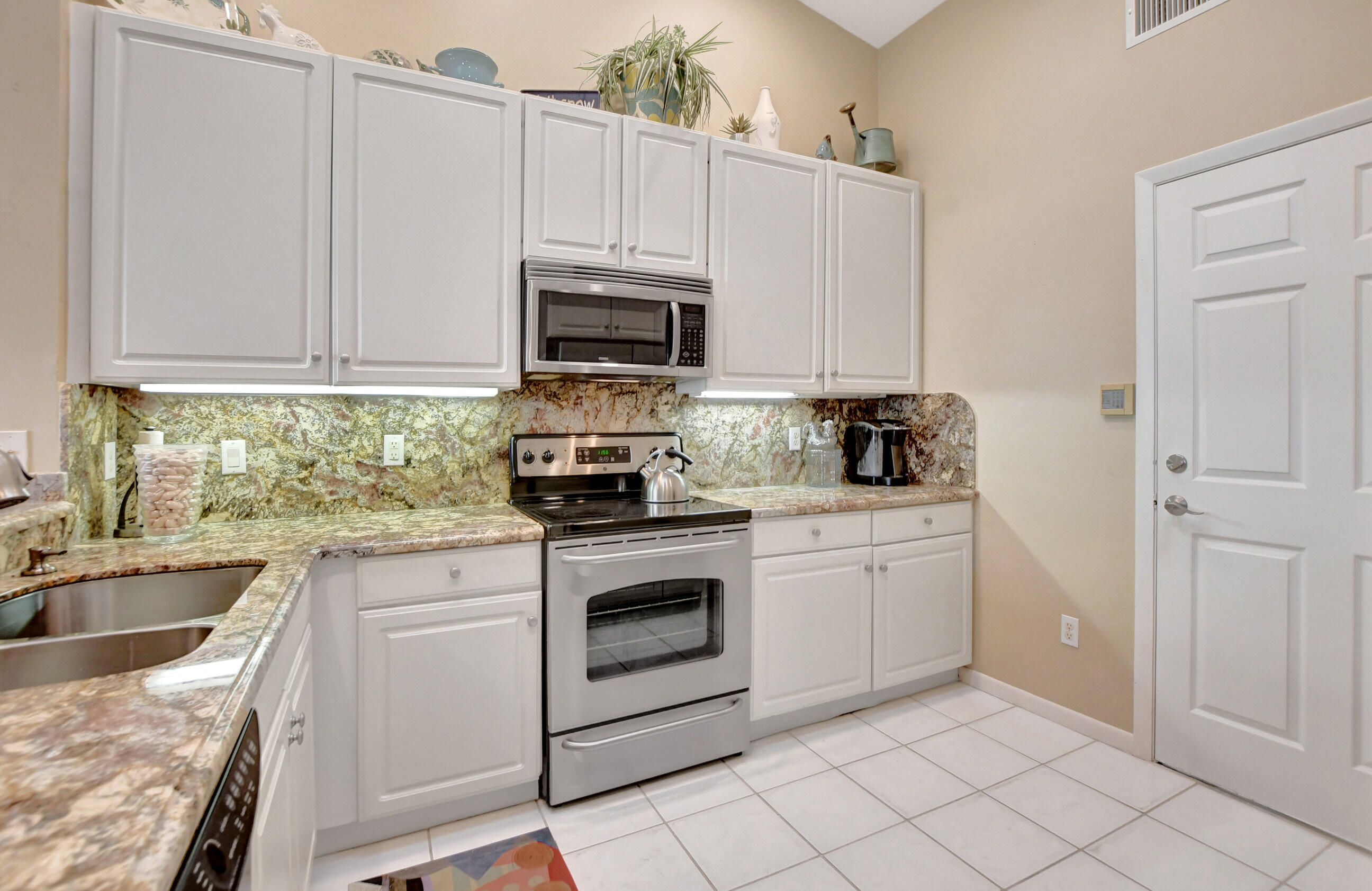 17311 Boca Club Boulevard Unit: 4