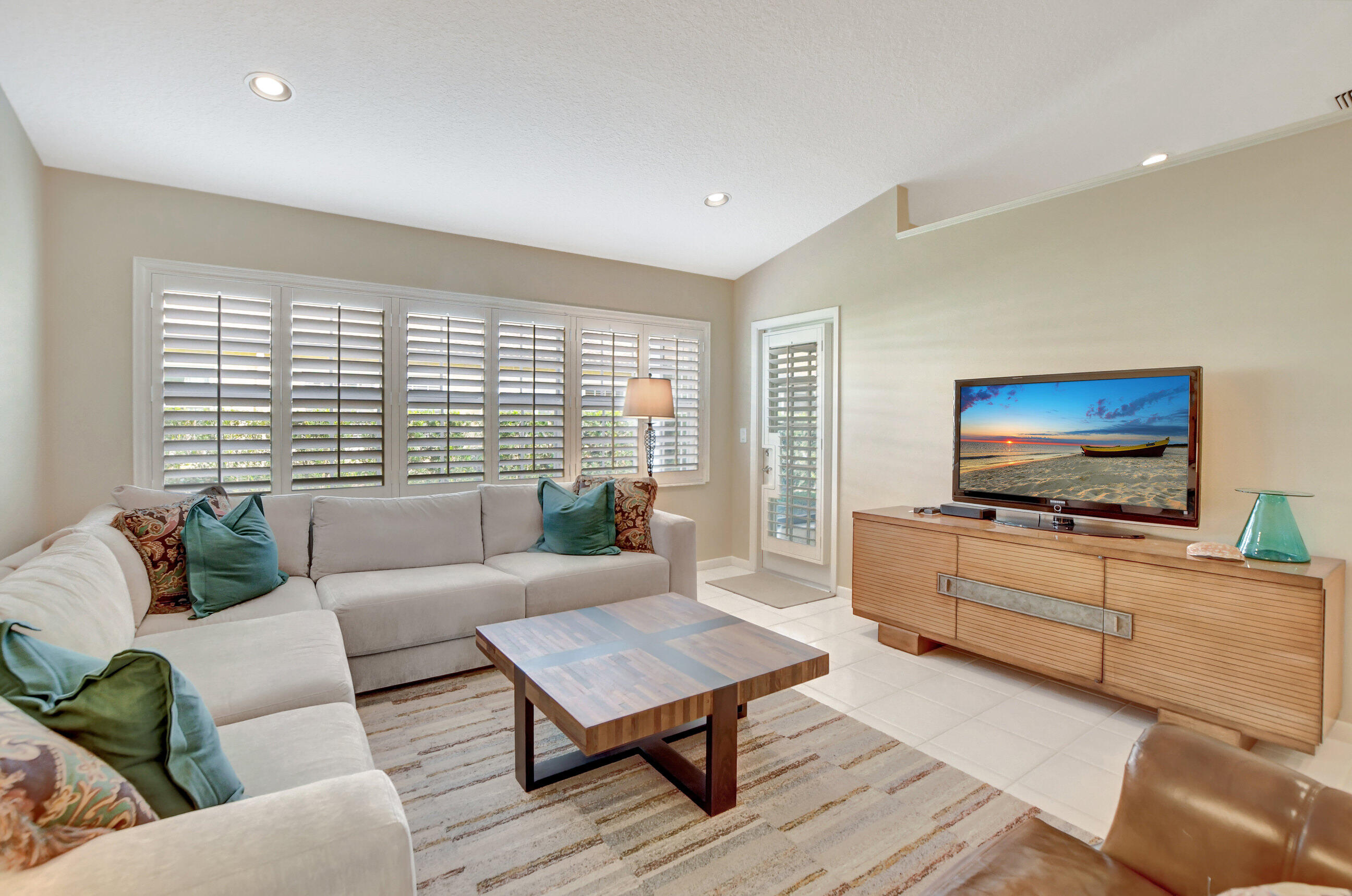 17311 Boca Club Boulevard Unit: 4