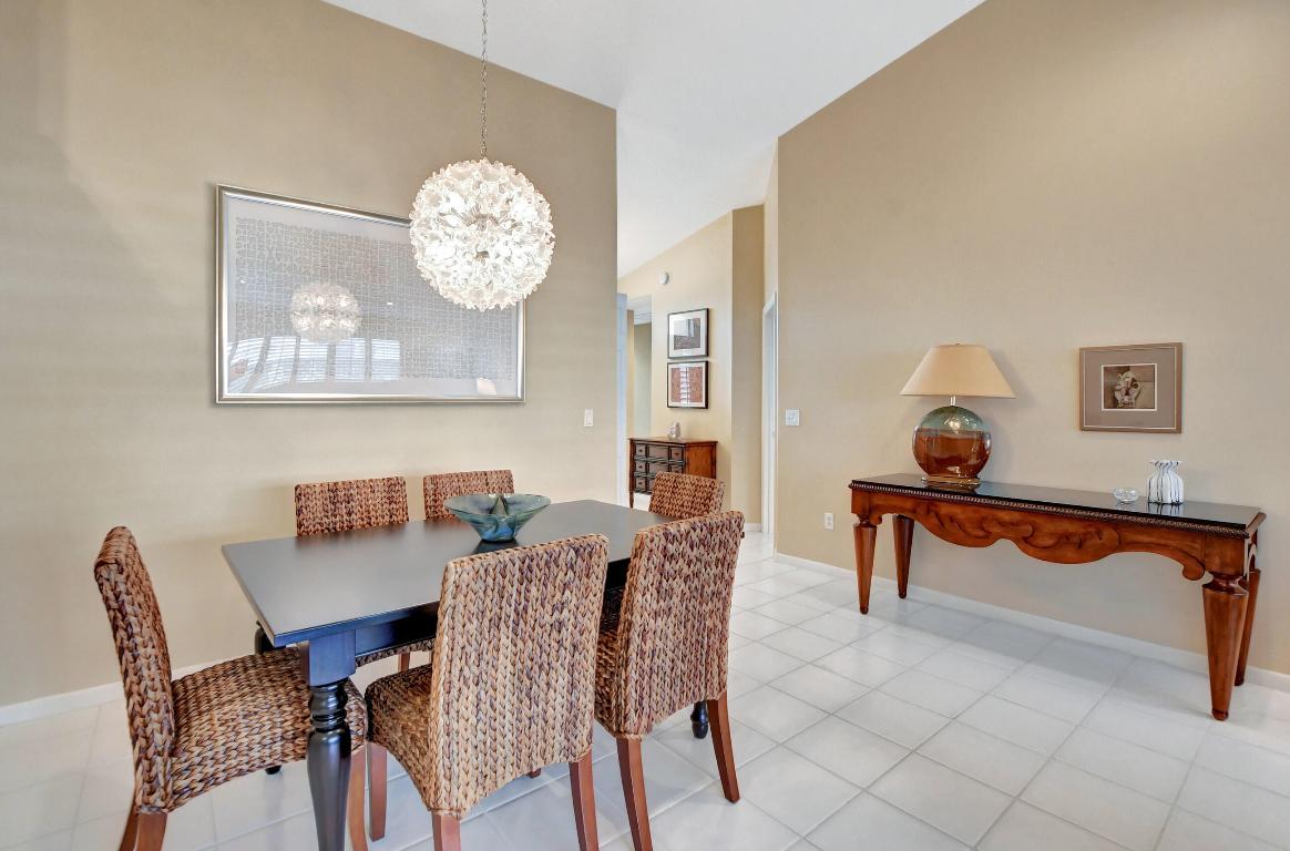 17311 Boca Club Boulevard Unit: 4