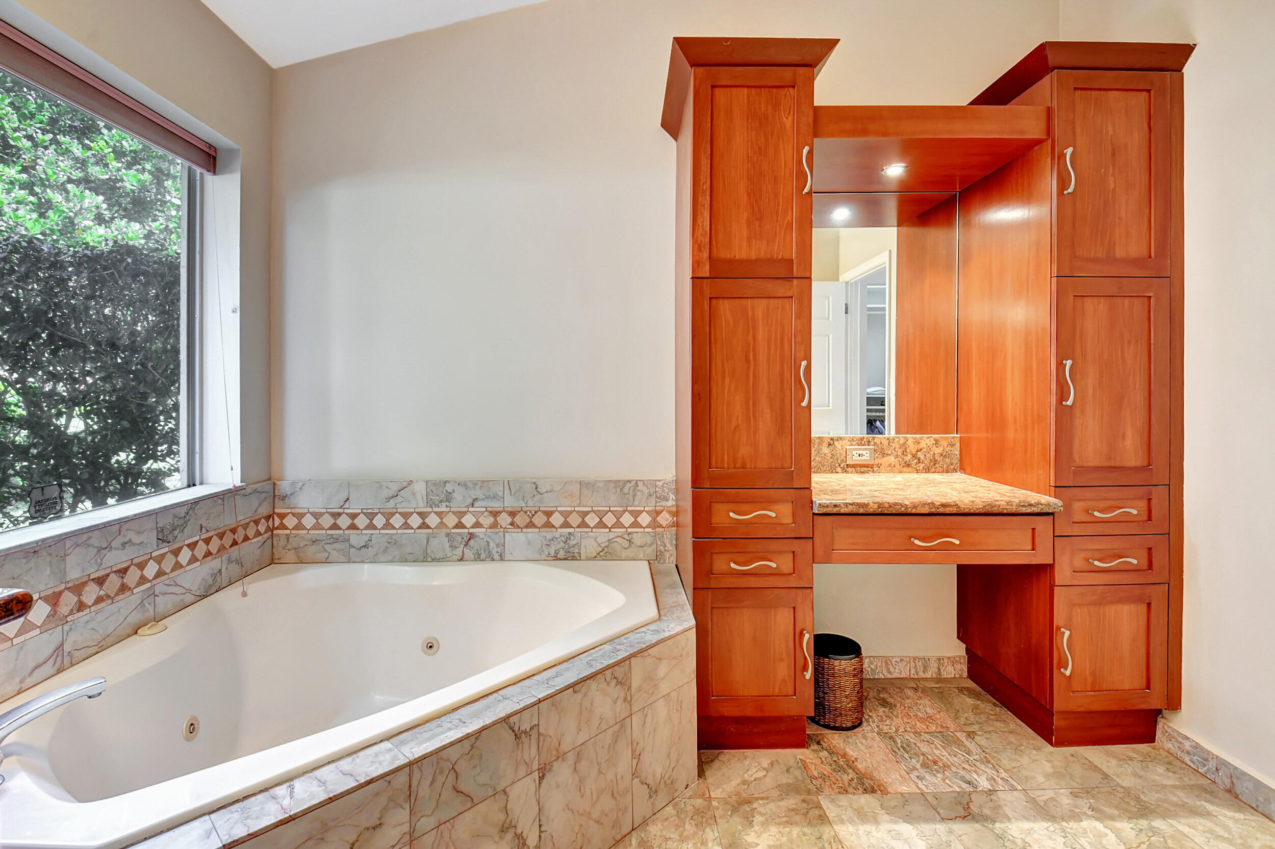 17615 Candlewood Terrace