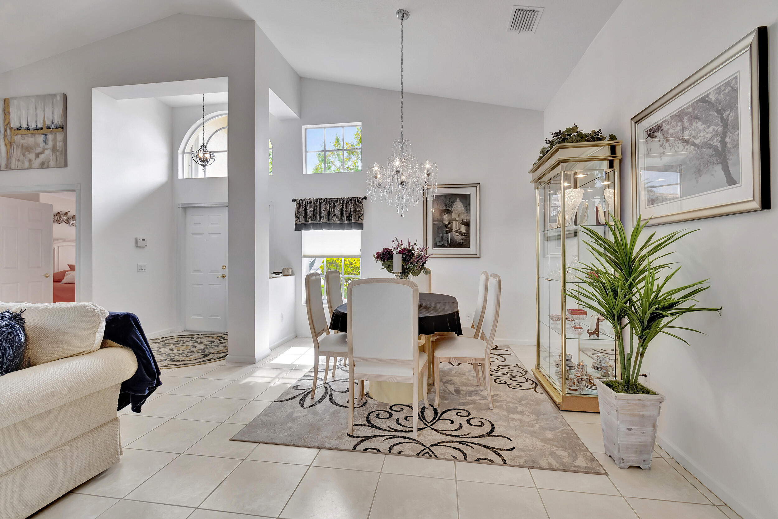 11662 Pamplona Boulevard