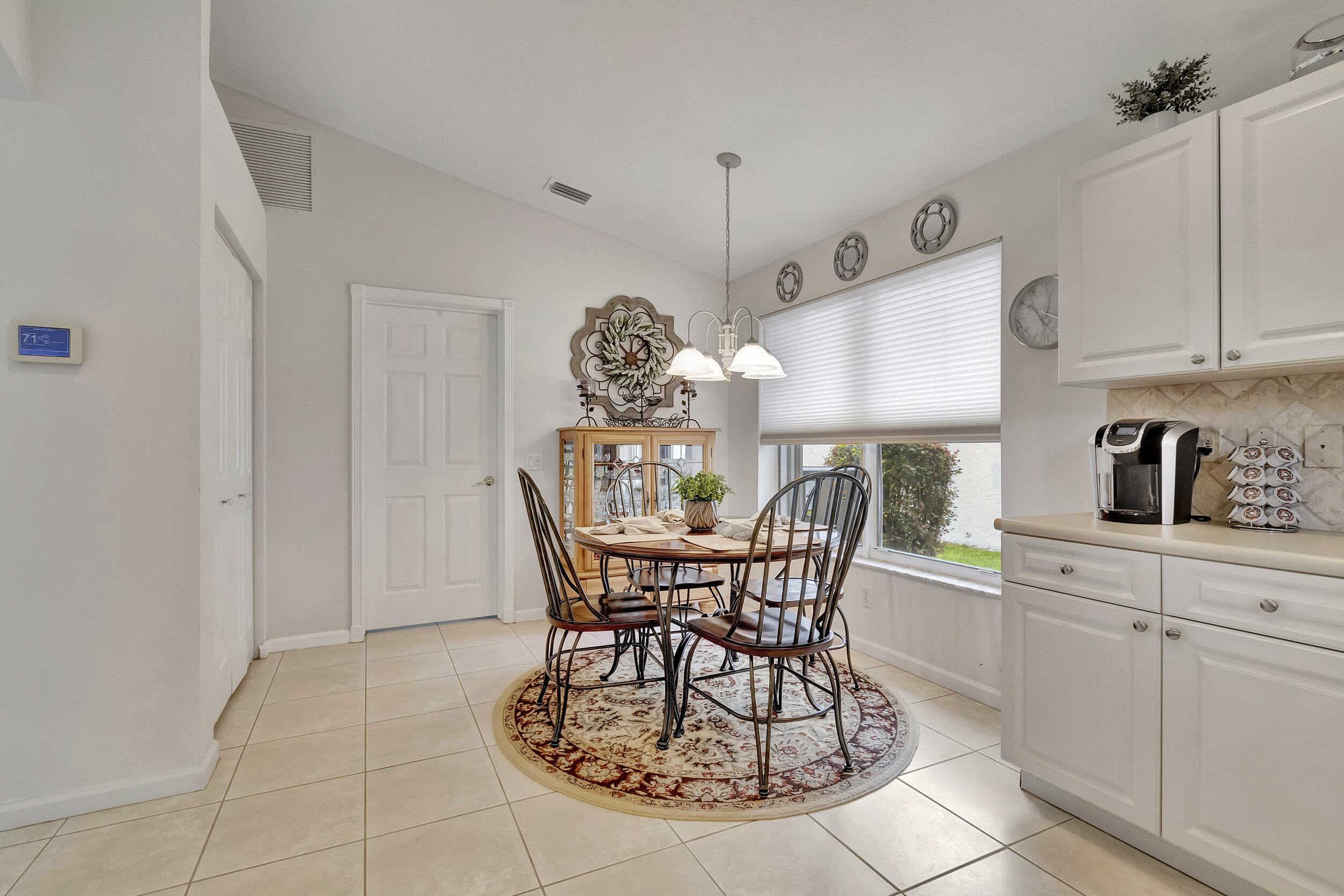 11662 Pamplona Boulevard