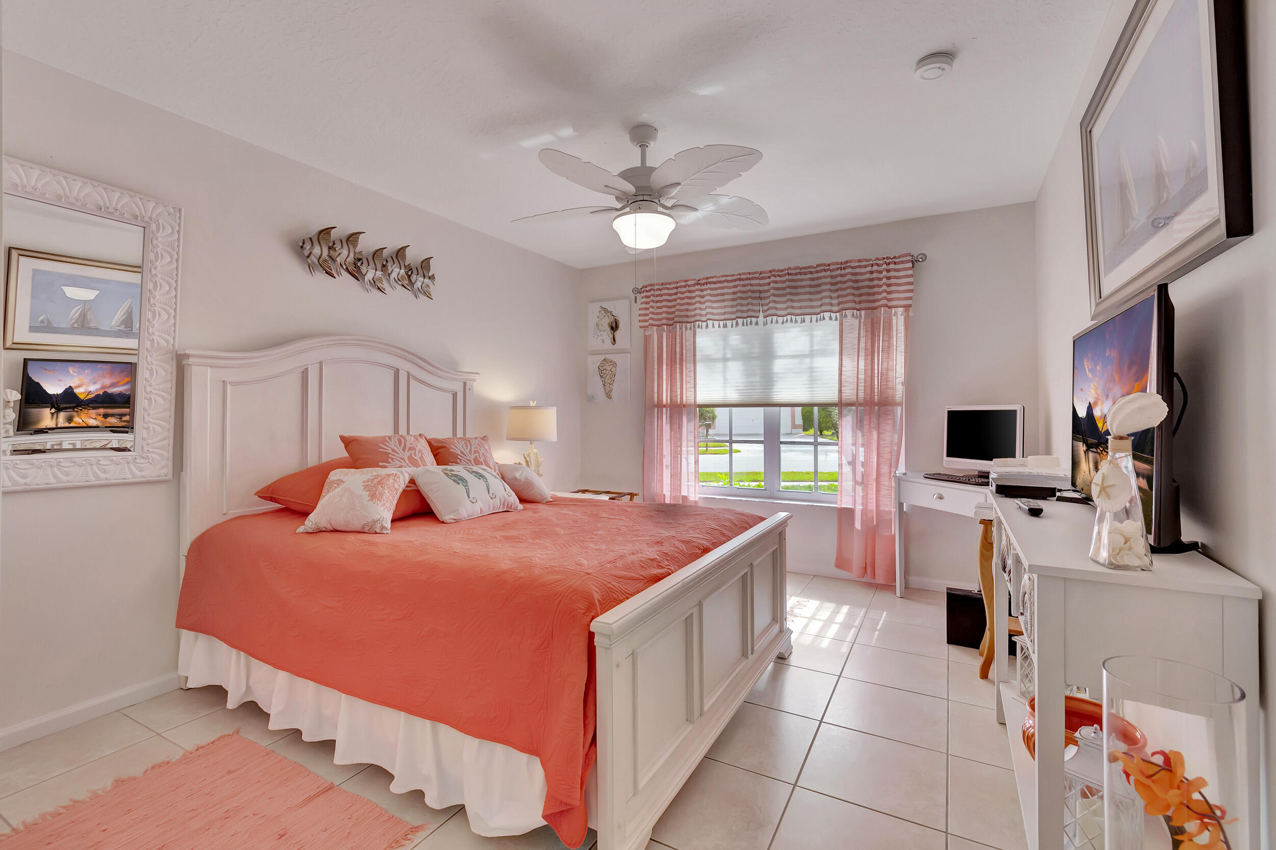 11662 Pamplona Boulevard