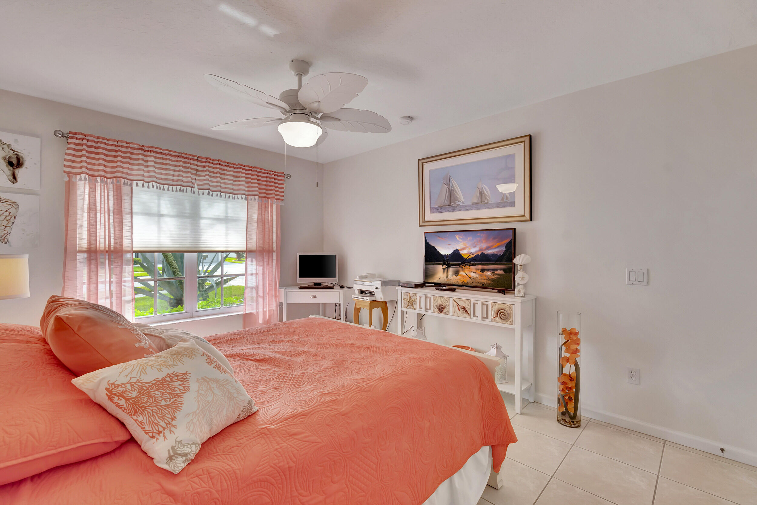 11662 Pamplona Boulevard