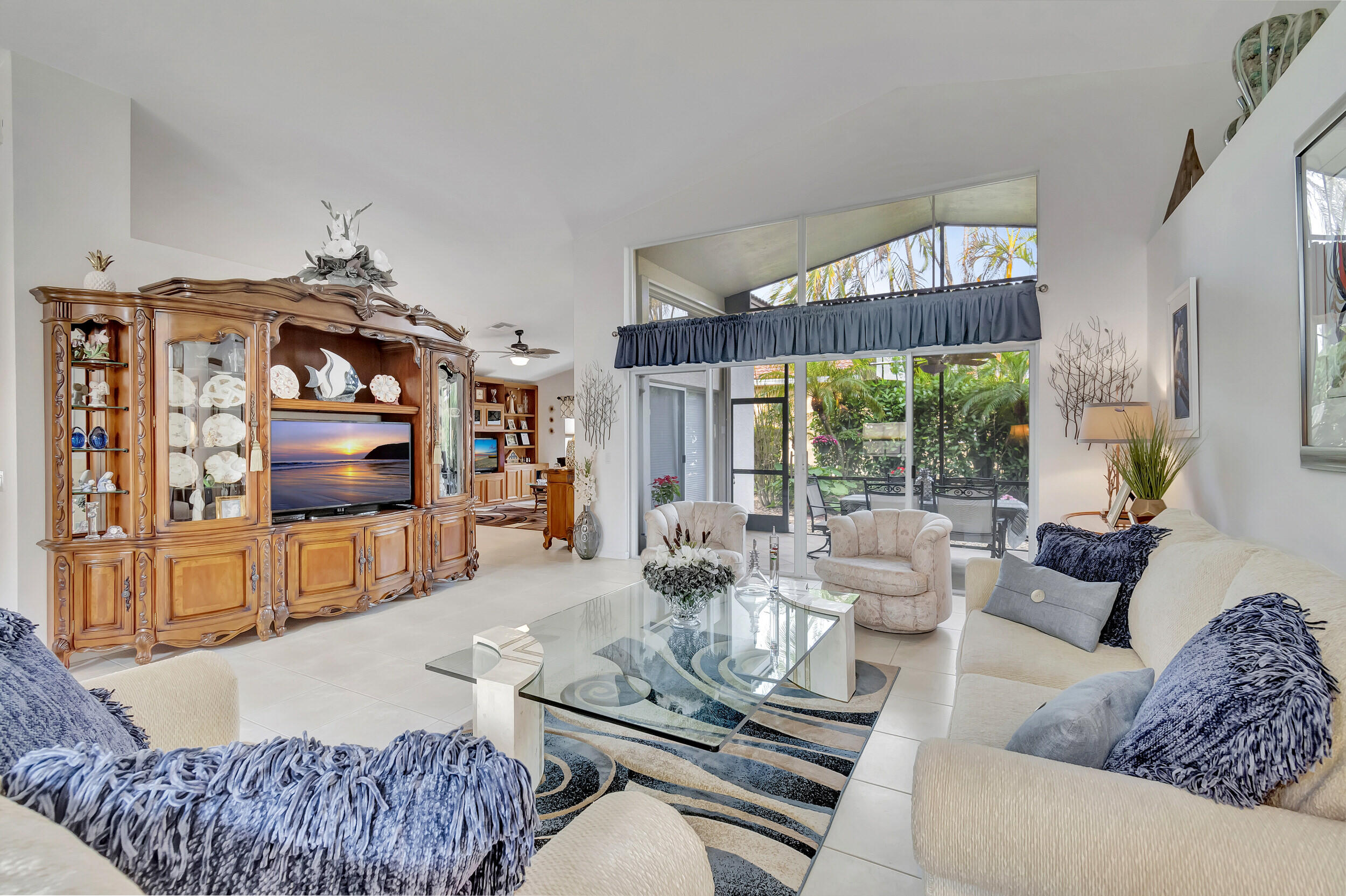 11662 Pamplona Boulevard