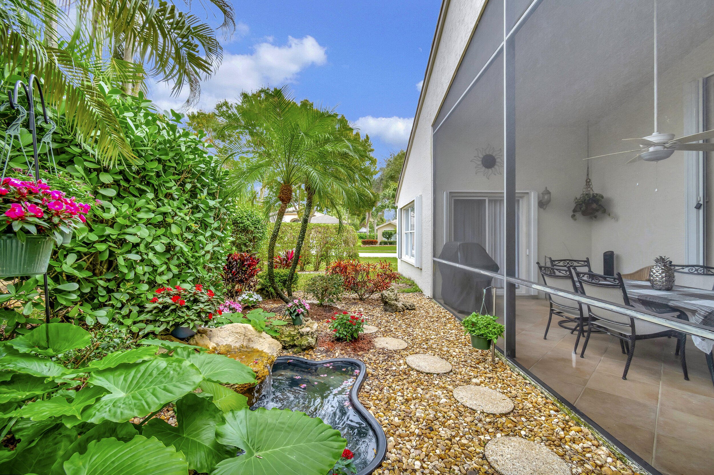 11662 Pamplona Boulevard