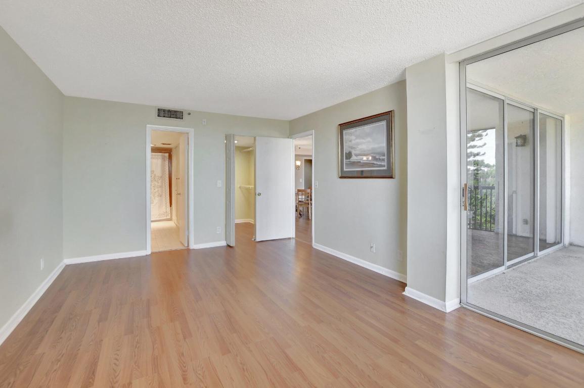 5260 NW 2nd Avenue Ph-3