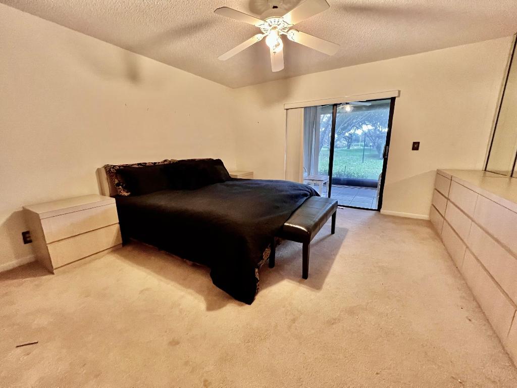 18611 Breezy Palm Way