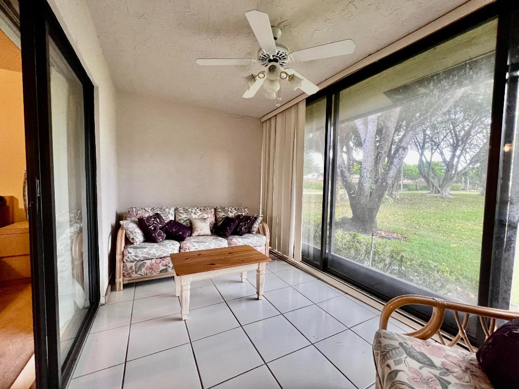 18611 Breezy Palm Way