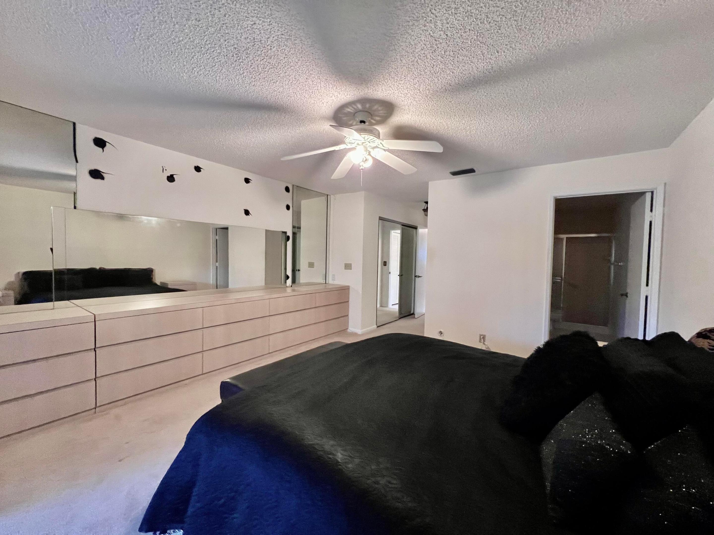 18611 Breezy Palm Way