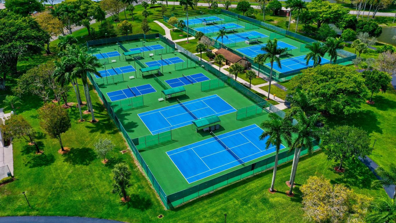 18611 Breezy Palm Way