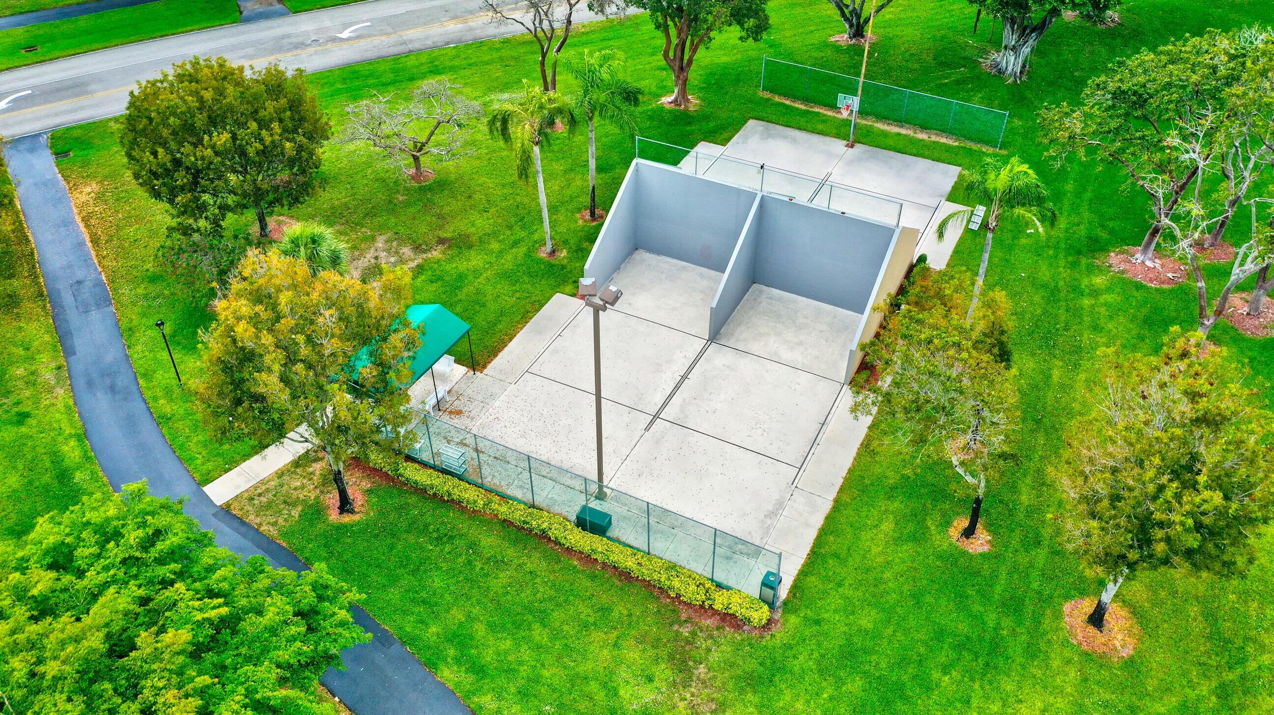 18611 Breezy Palm Way