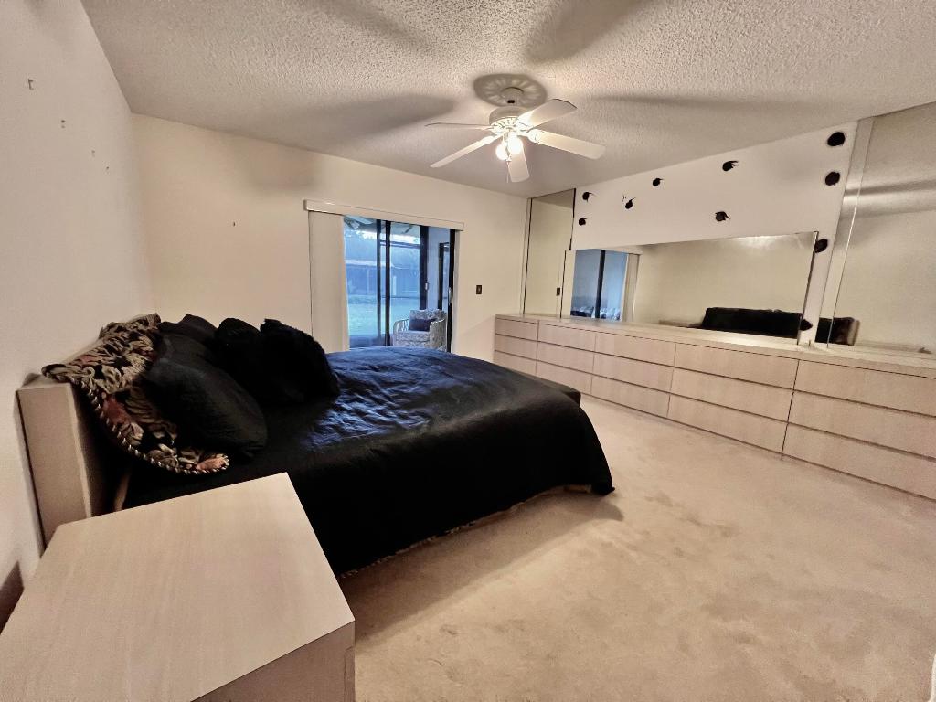 18611 Breezy Palm Way