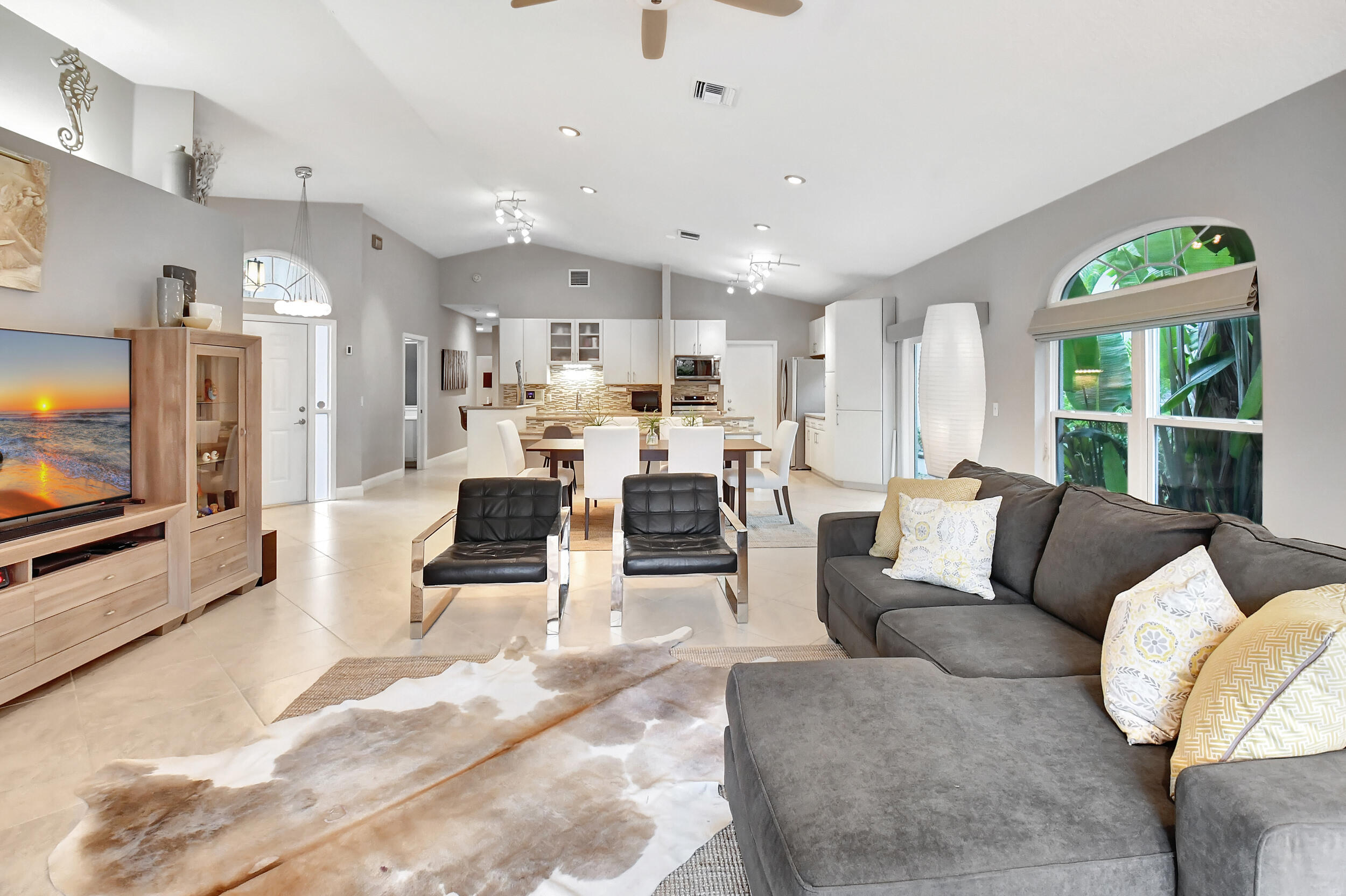 17275 Antigua Point Way