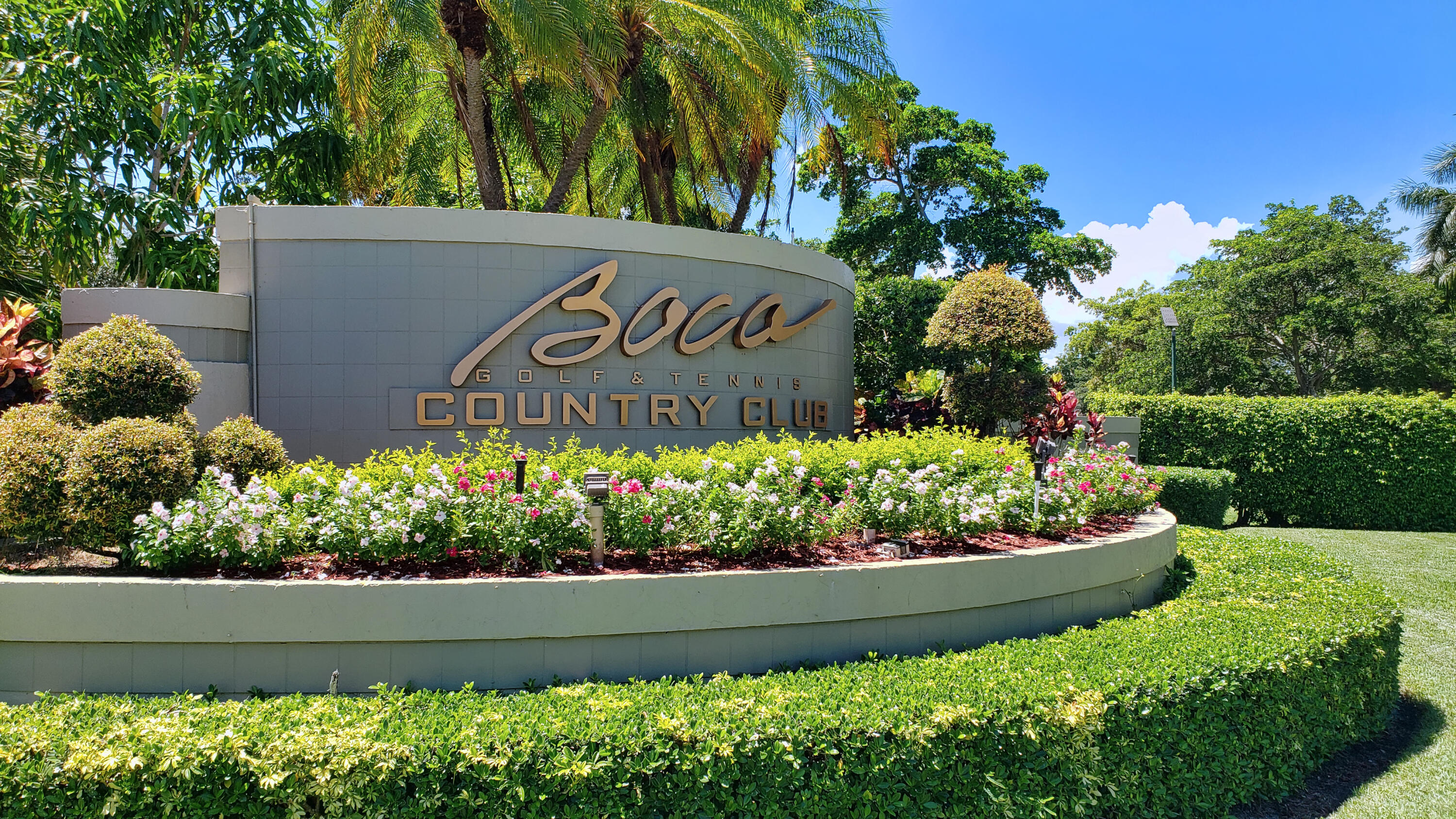 17275 Antigua Point Way