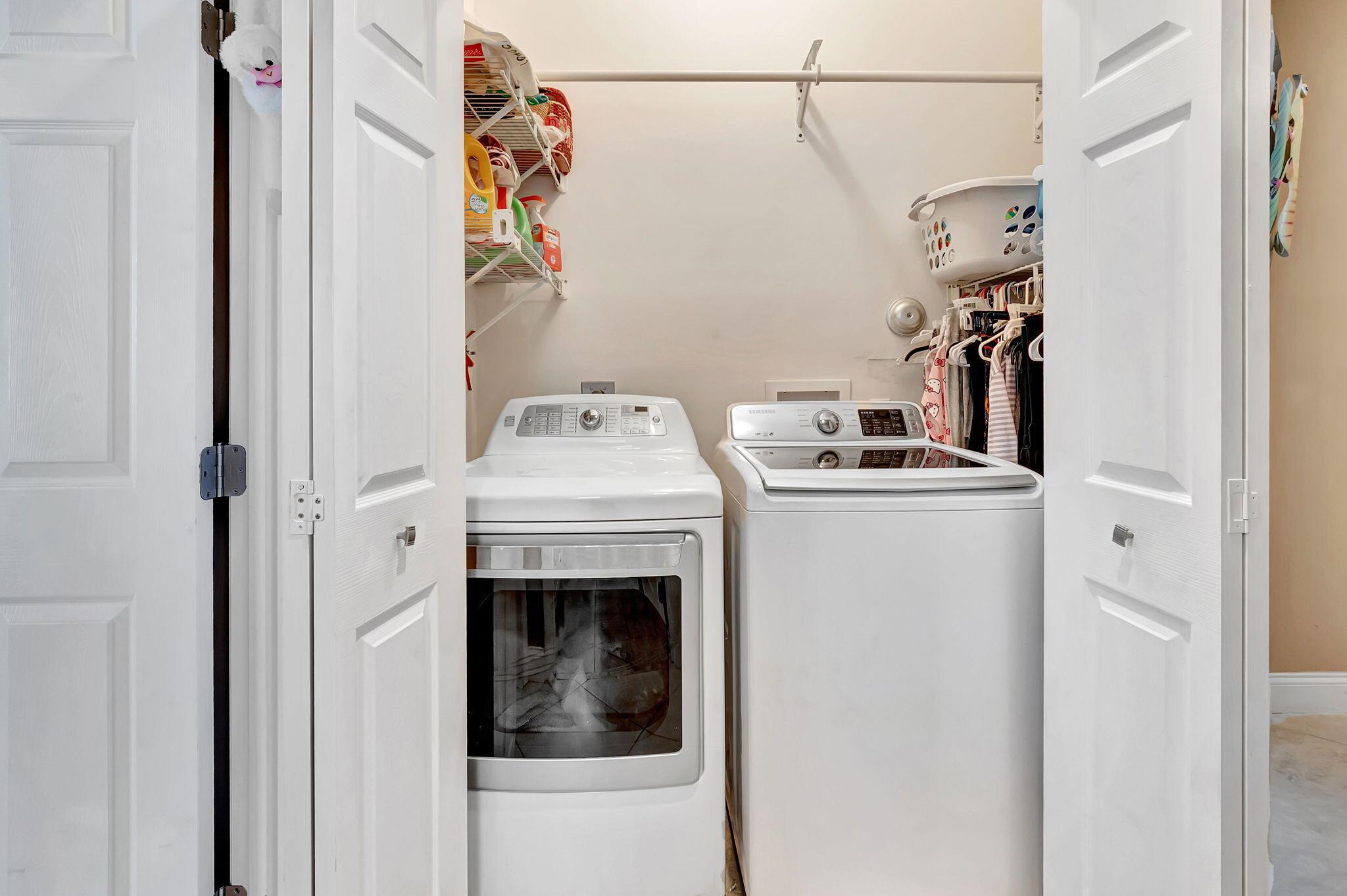 17275 Antigua Point Way