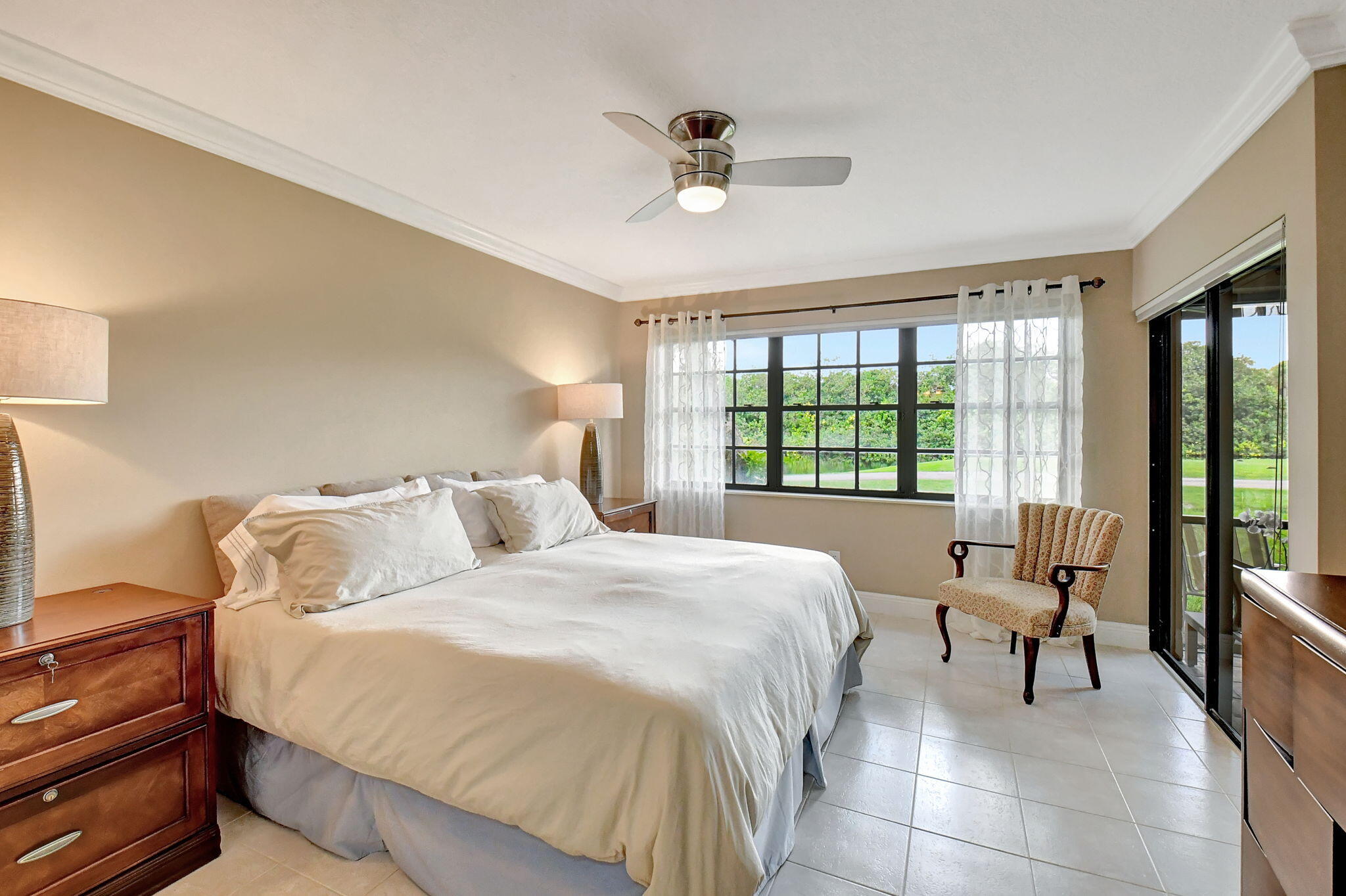 17300 Boca Club Boulevard 1208